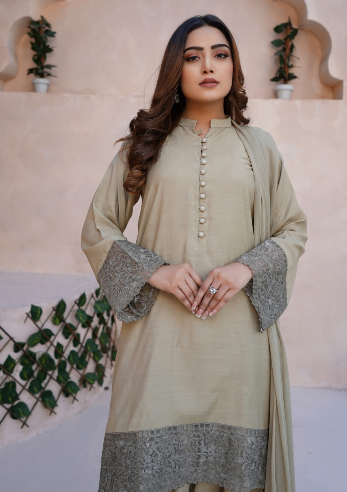 Yolo Pret Embroidered Raw Silk with Farshi Shalwar with Chiffon Embroidered Bordered Dupatta JASHAN S25 0040 Women 3pcs