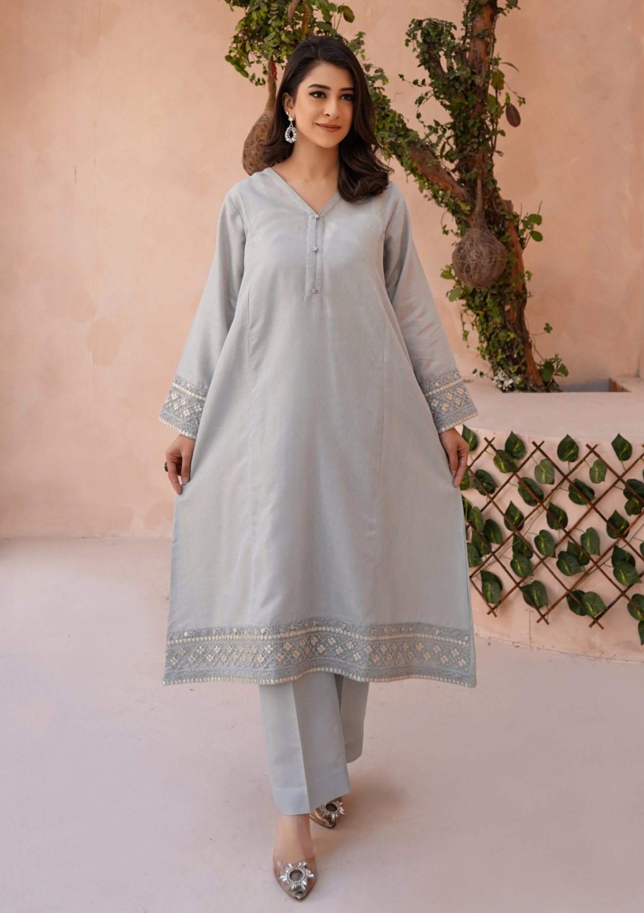 Yolo Pret Embroidered Golden Jacquard Maisuri JASHAN S25 0043 Women 2pcs