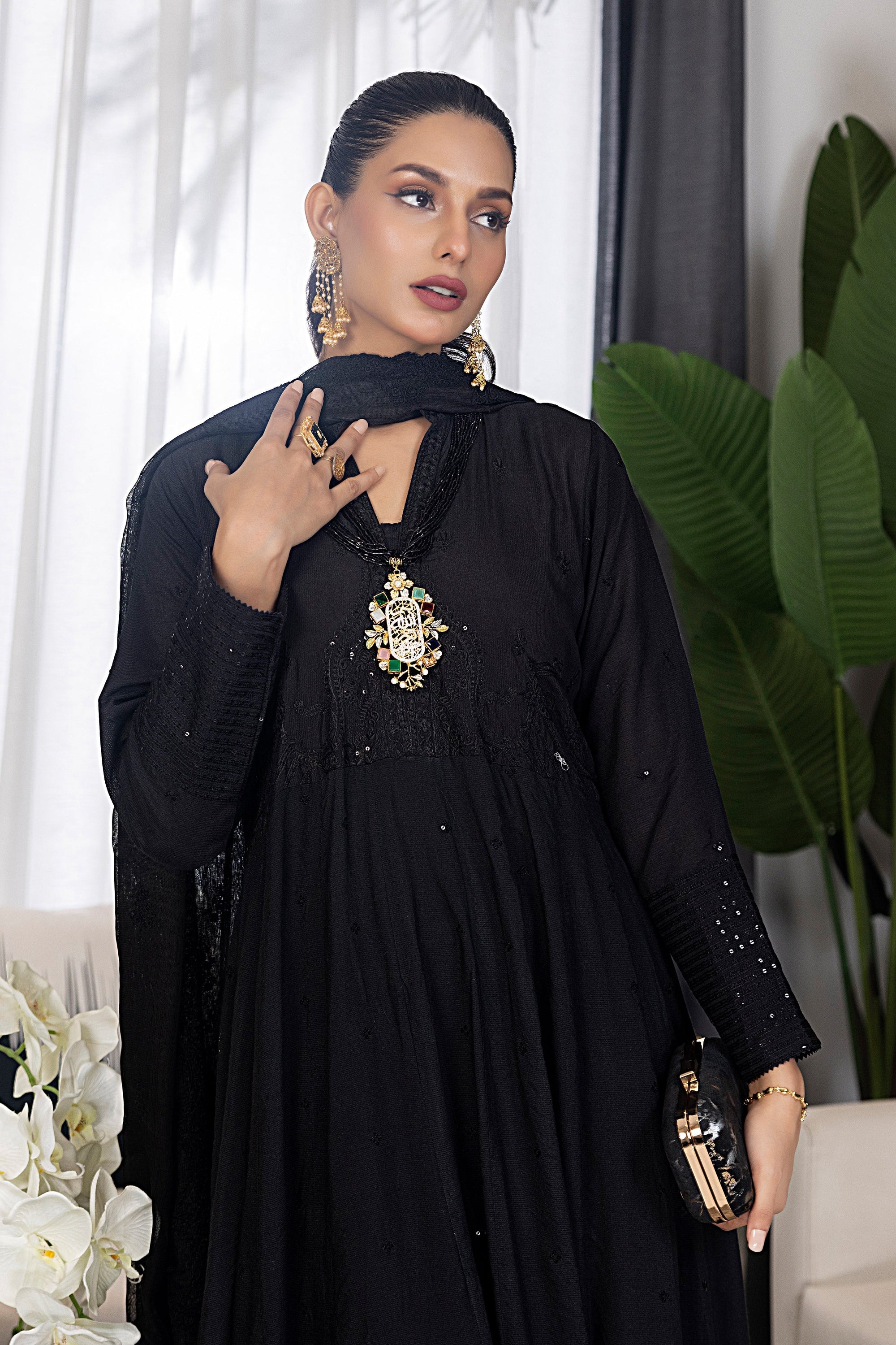 Lakhany Ready to wear Embroidered Luxury Pret Women 3pcs