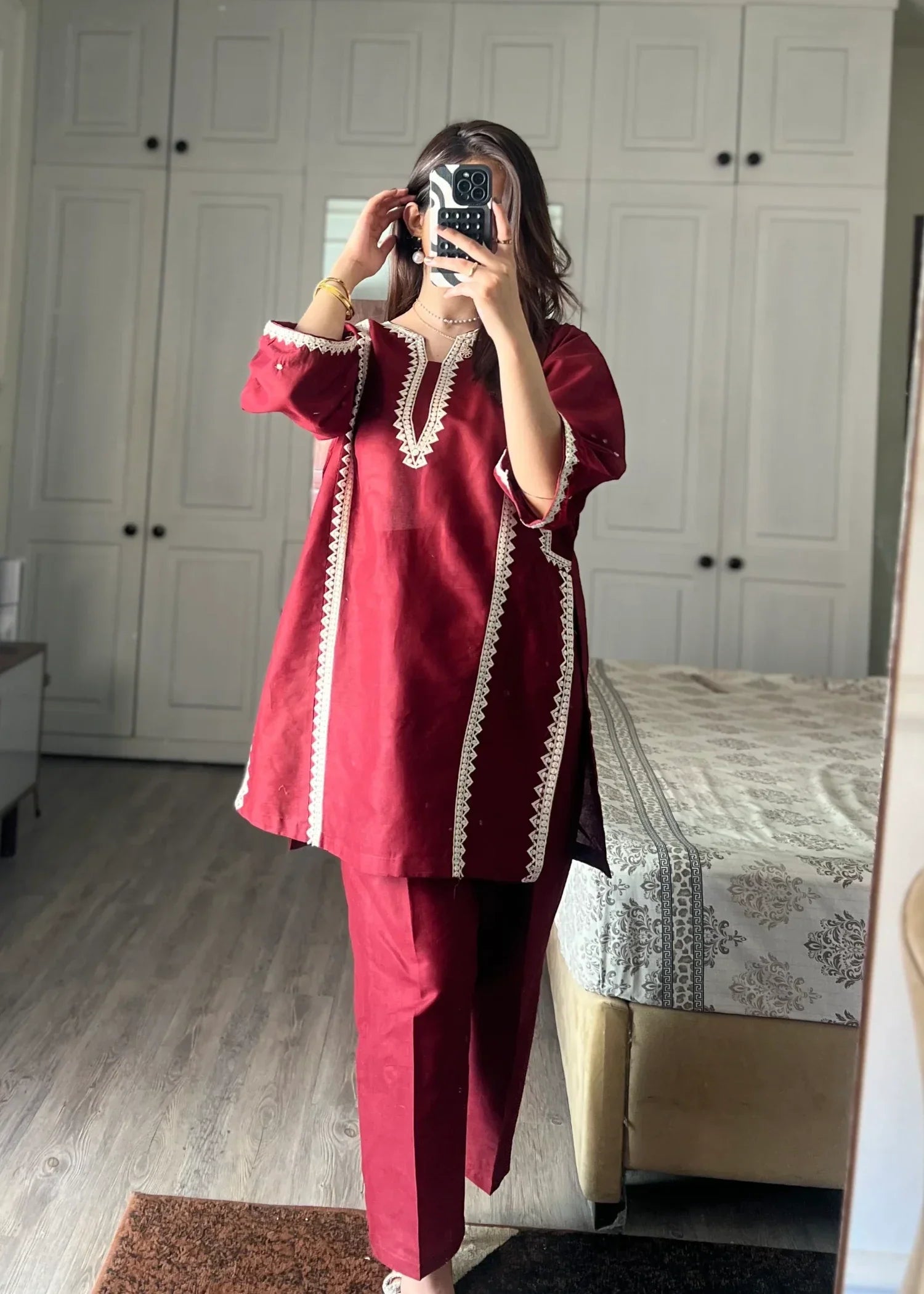 Sajfi Closet Vine with Pockets Embroidered Stitched Suit for Women Women 2pcs