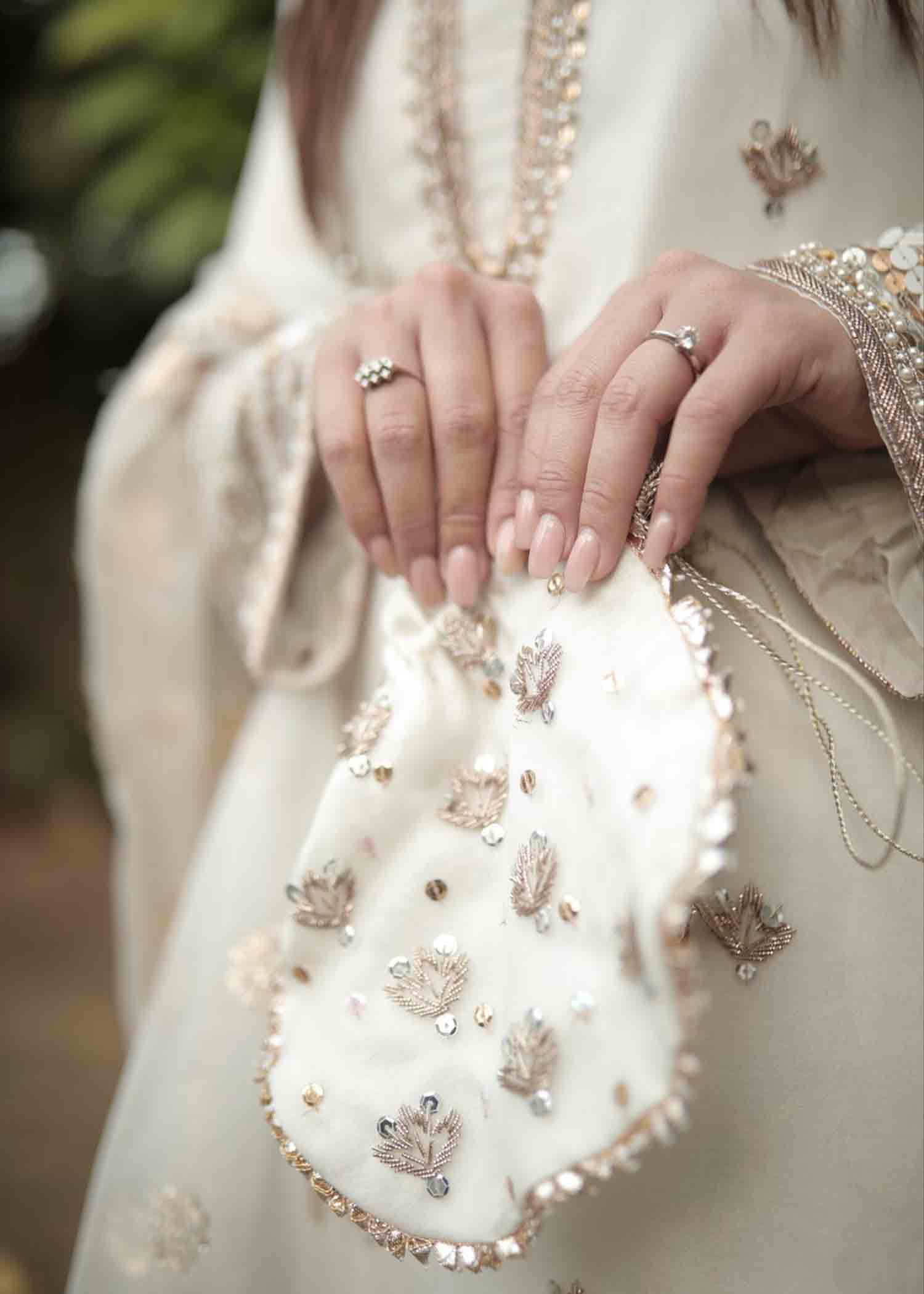 Rang-e-Haya Minal Khan Pairhan (White) Women 4pcs