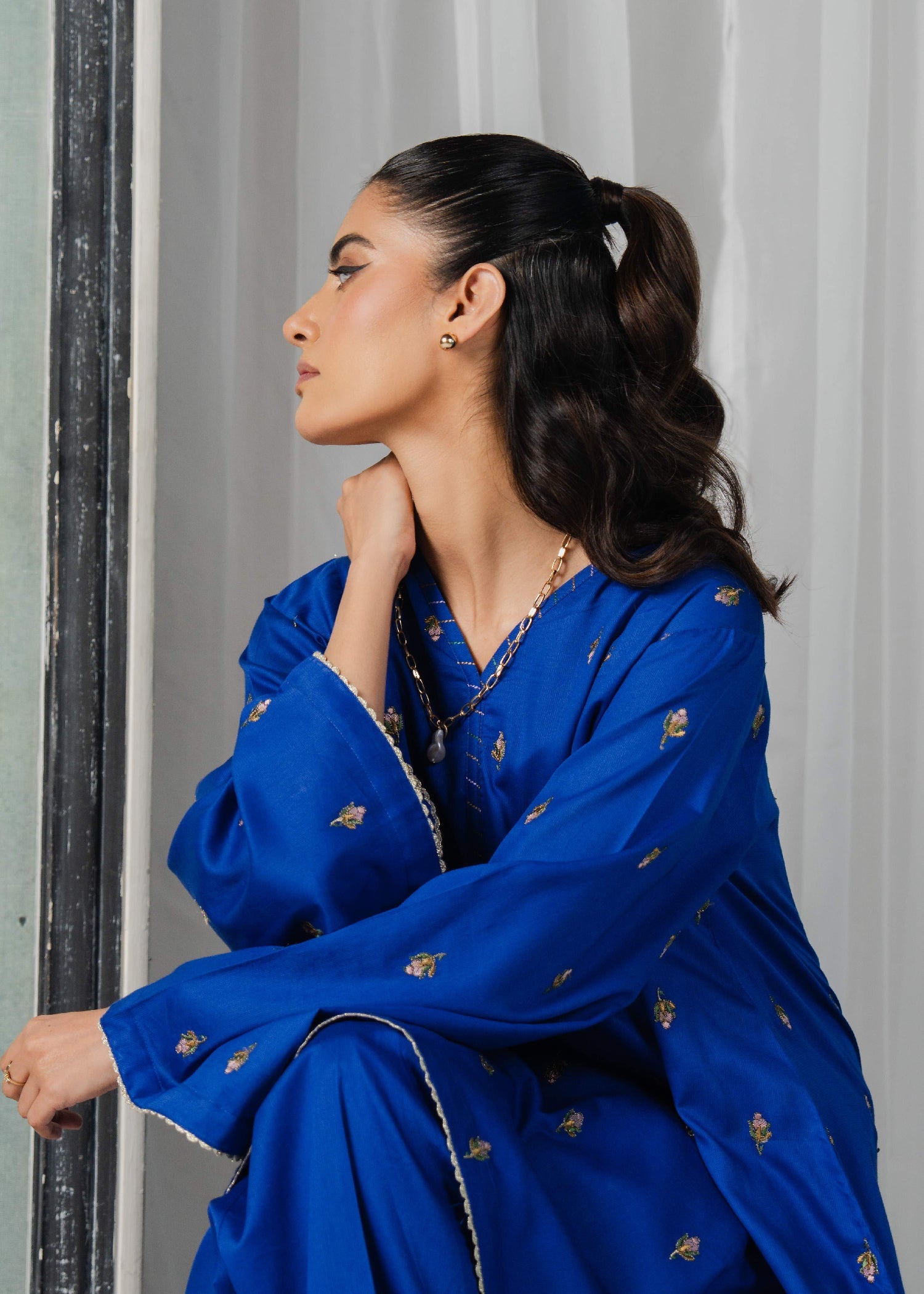 Buzzazi Blue Embroidered Suit Women 2pcs