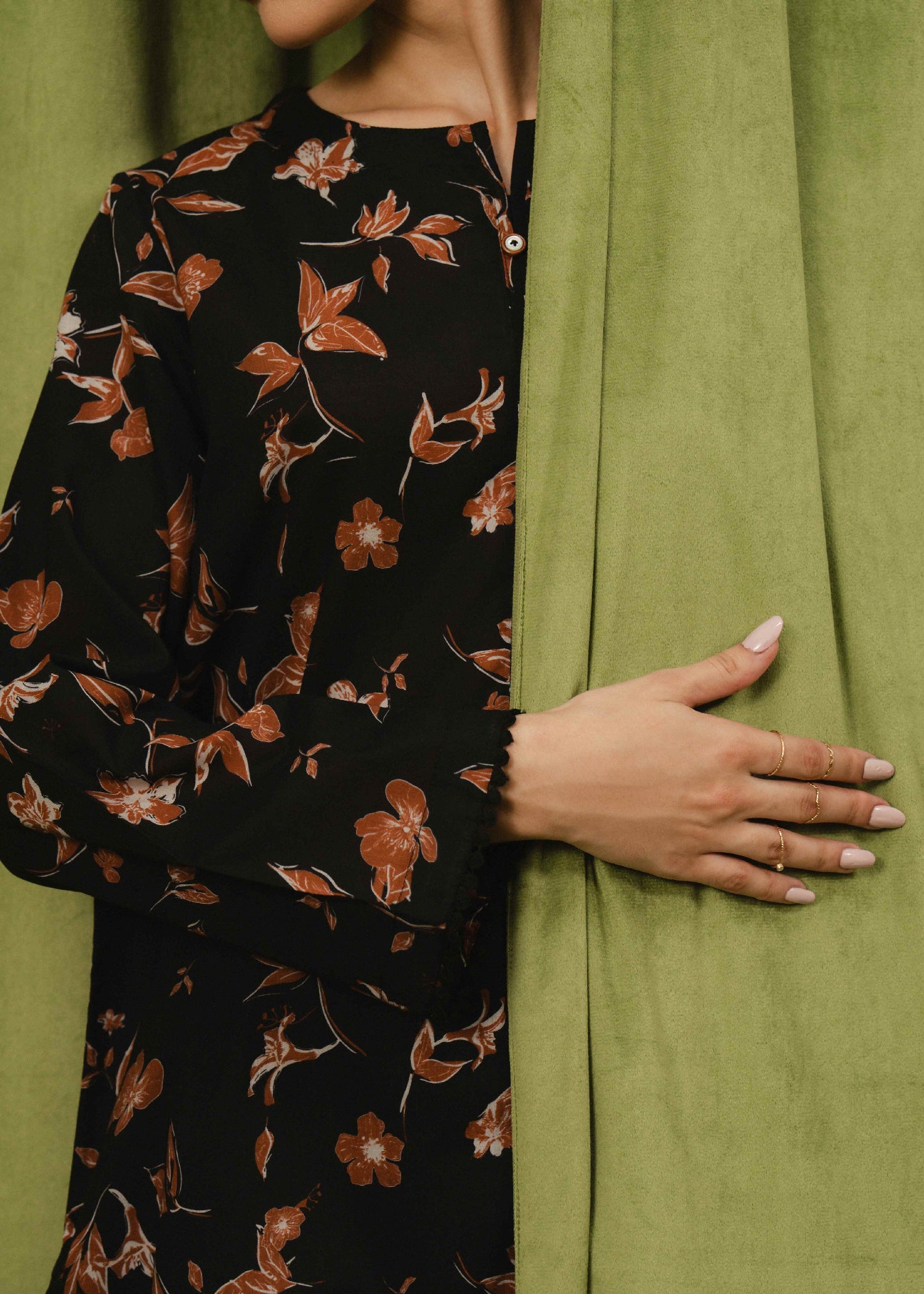 Buzzazi Black Printed Suit Women 2pcs