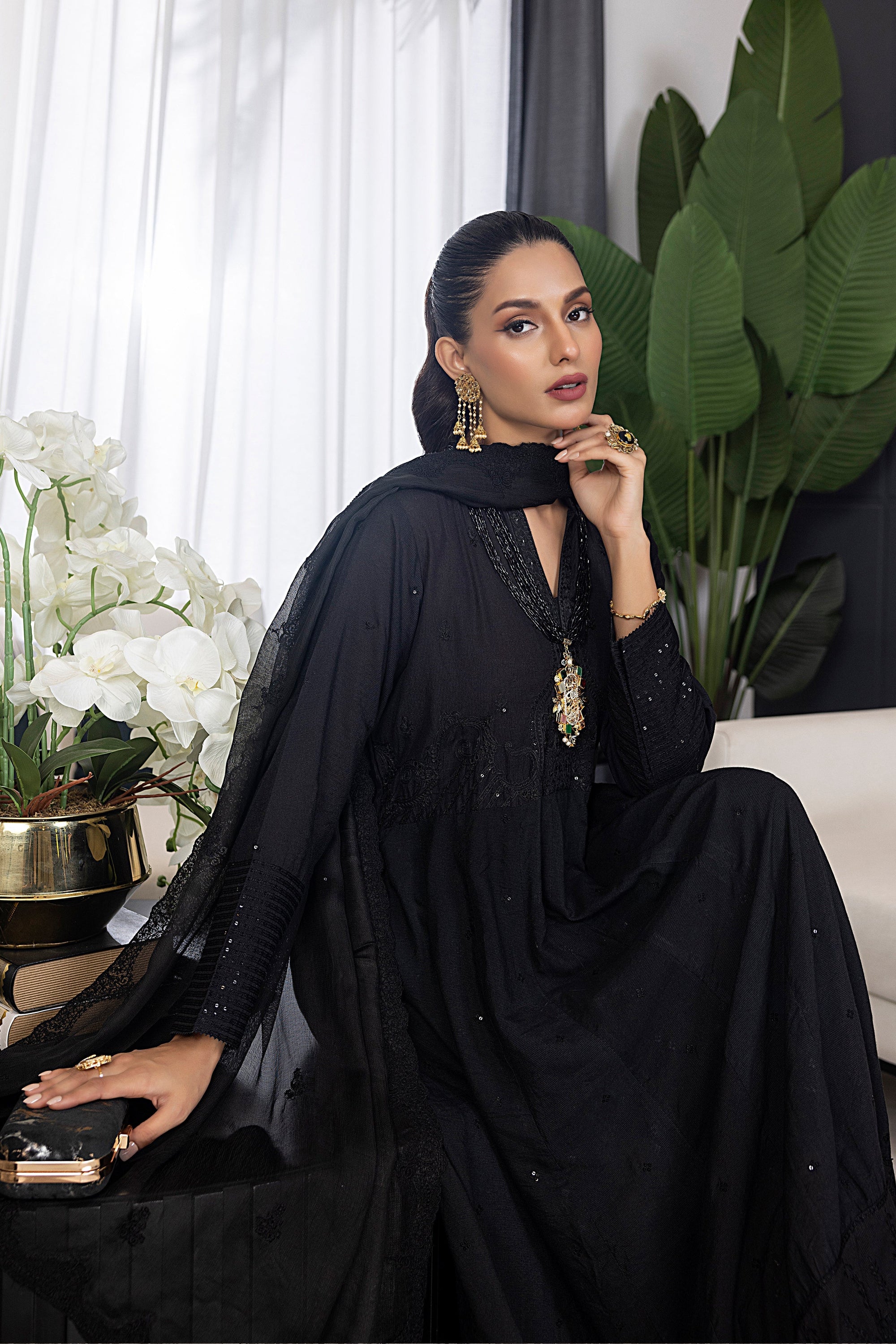 Lakhany Ready to wear Embroidered Luxury Pret Women 3pcs