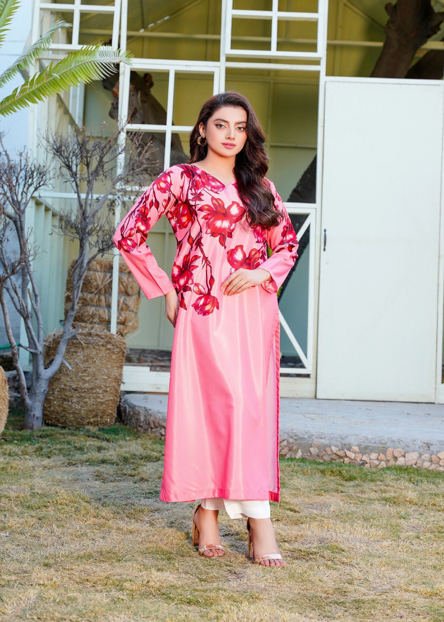 Athena Apparels Lumina: Pink Long Shirt With Red Floral Work 394 Women 1pcs