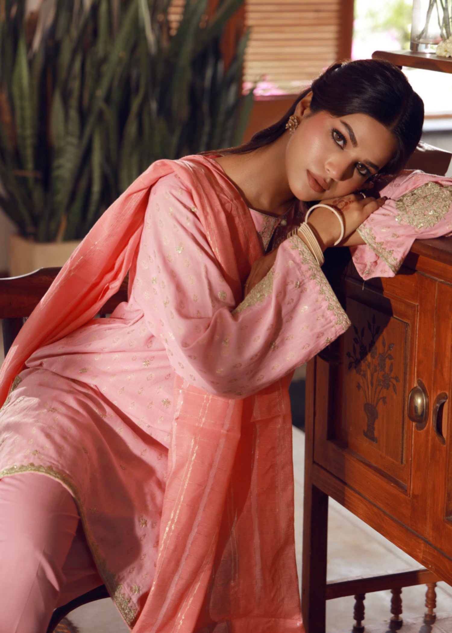 Alkaram Studio GFSU6102 Women 2pcs