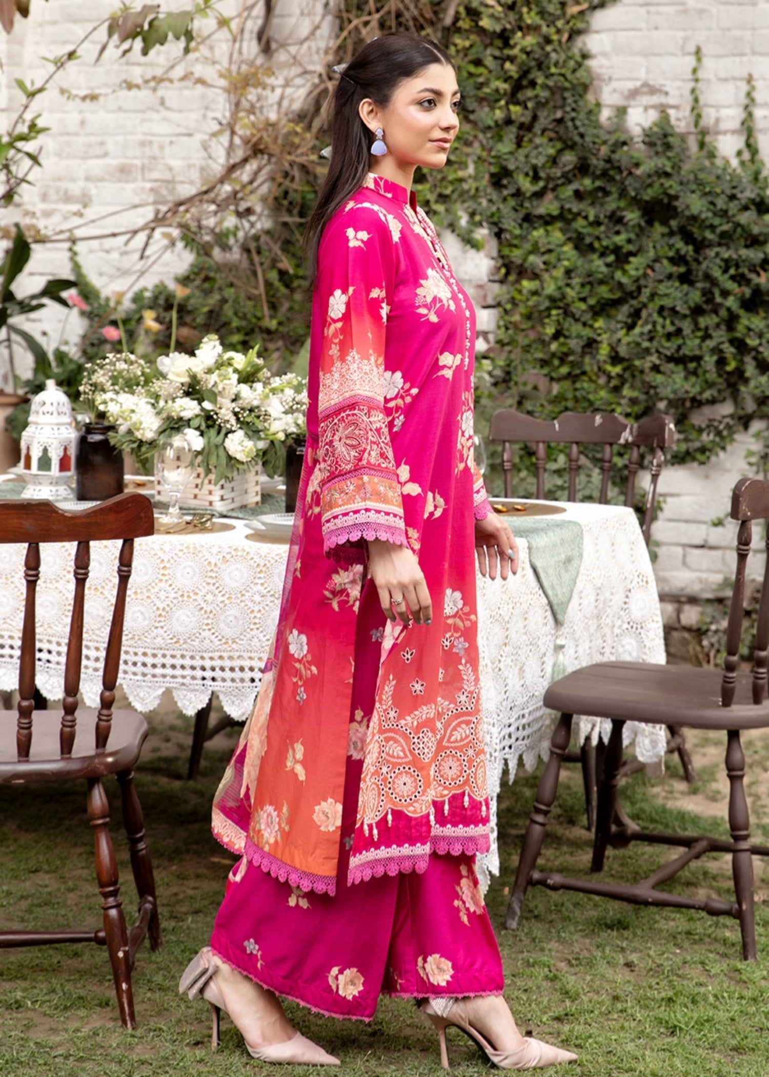 Meerak Pret ZAIBUNNISA PRET Women 3pcs