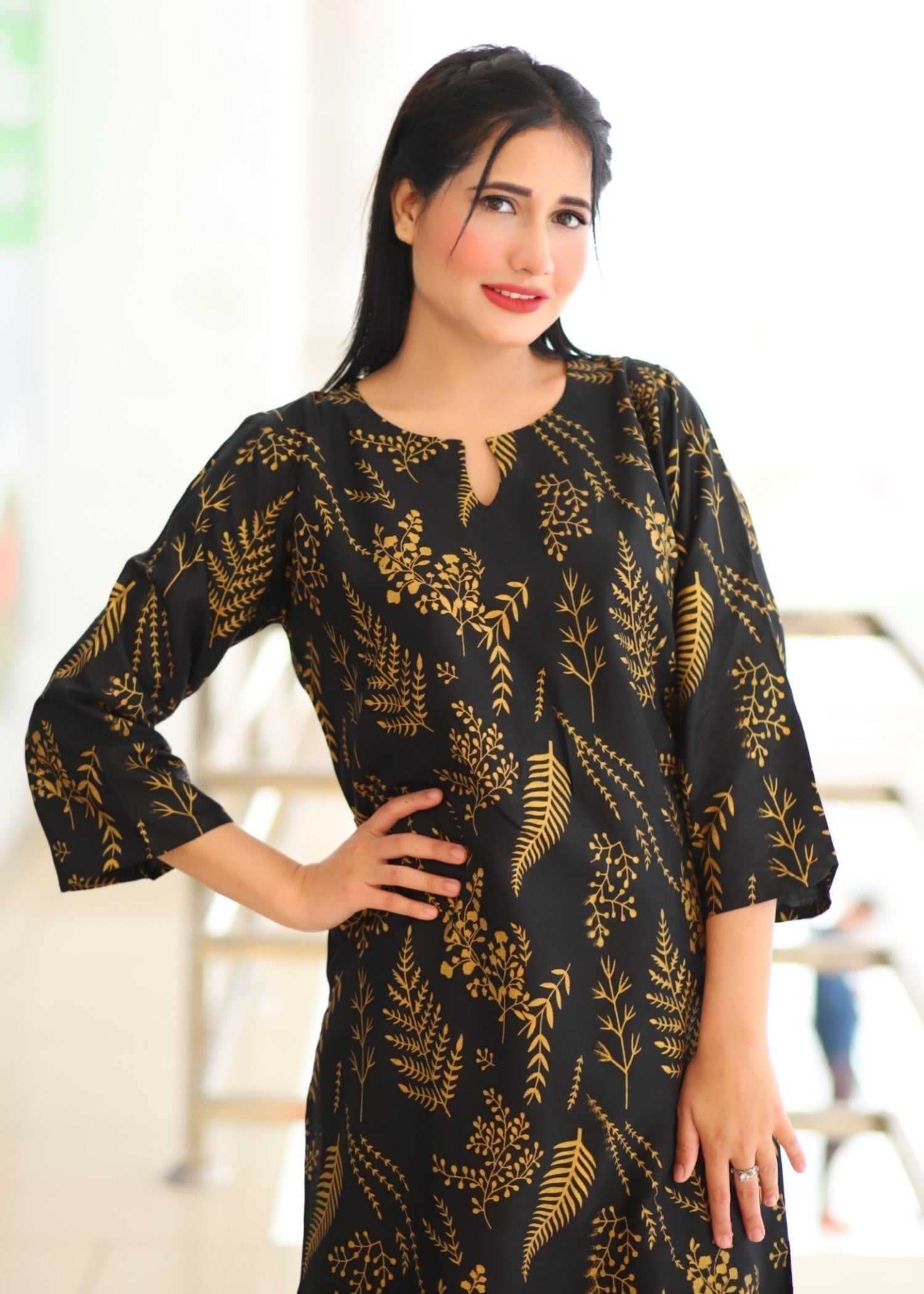 Anabya Garments PetaL Black Women 2pcs