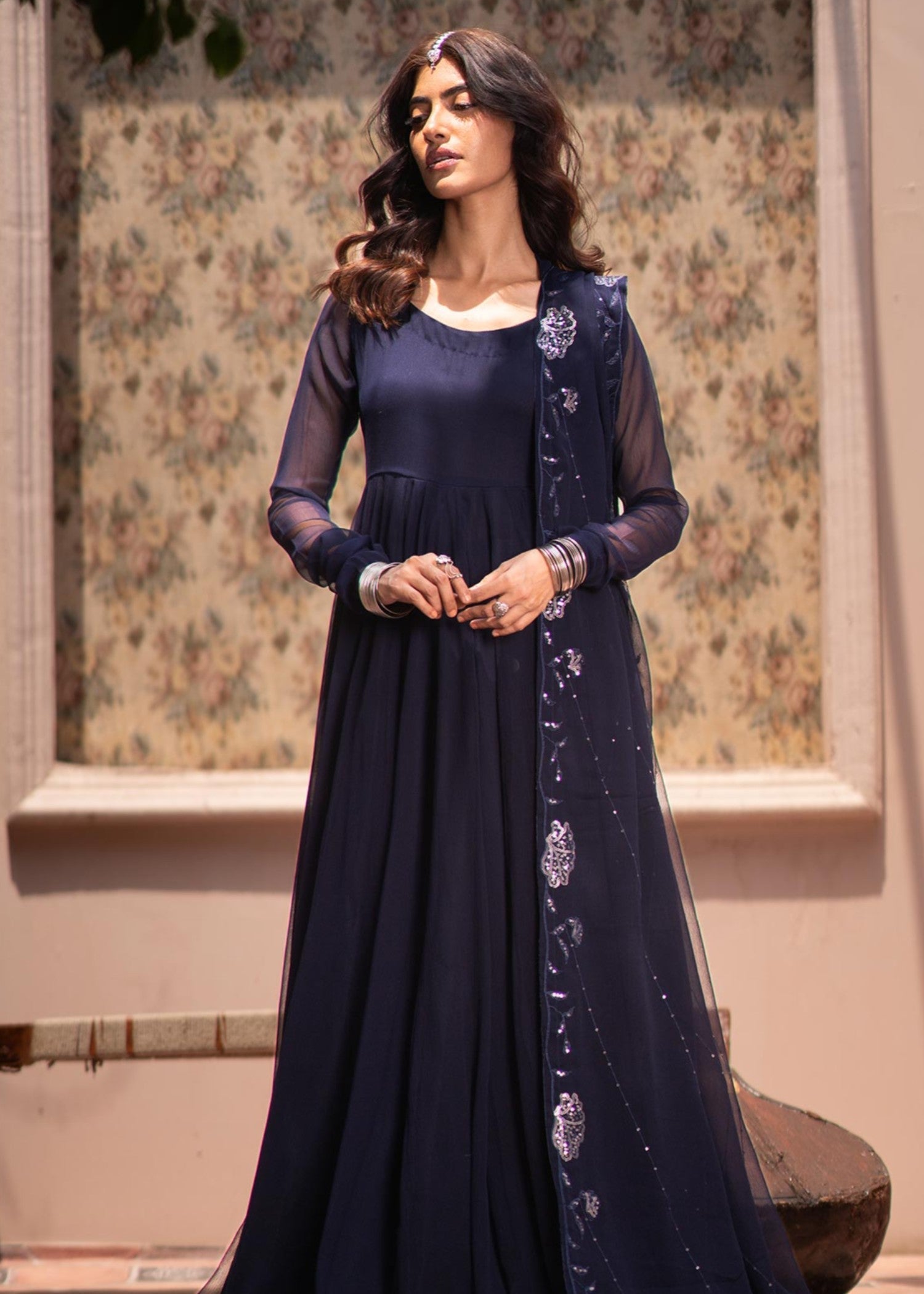 Tabassum Roshanara Begum Women 2pcs