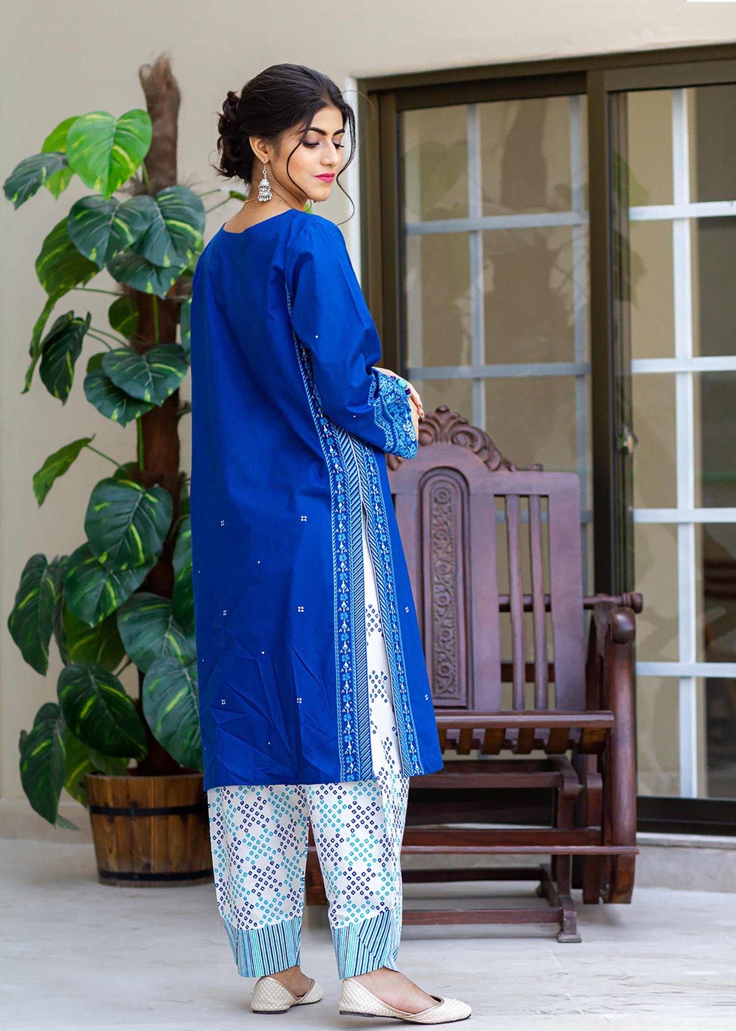Eraj Hussain Cerulean Bluebells Women 2pcs