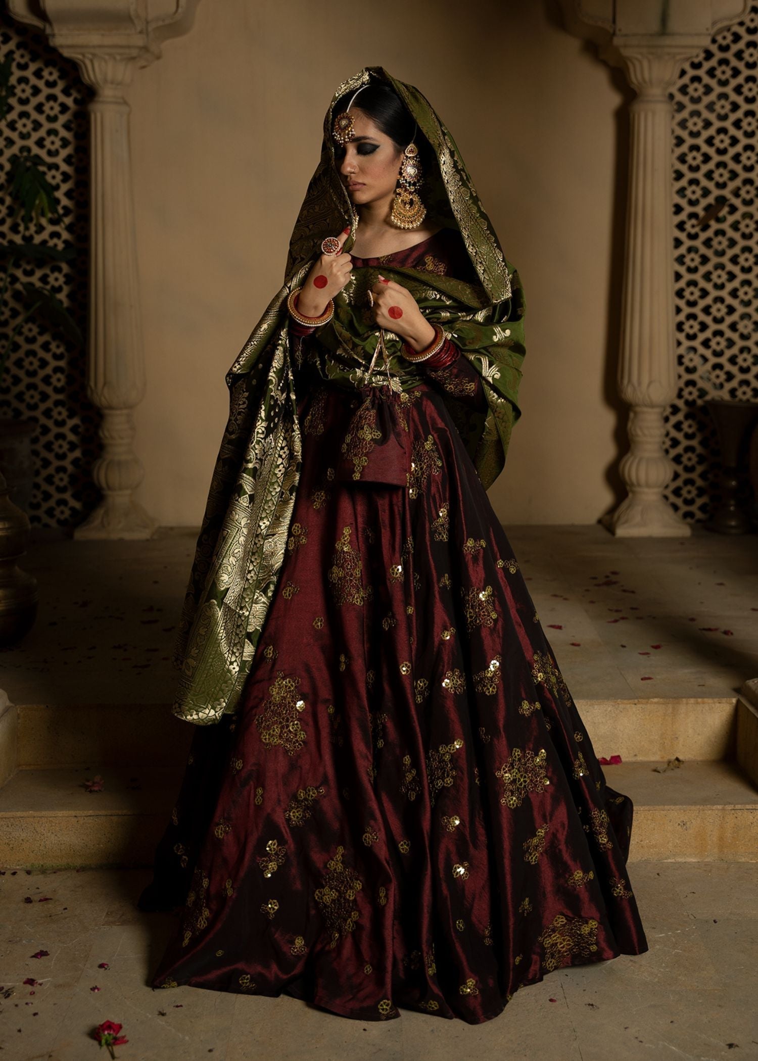 Tabassum Noor Bano Women 1pcs