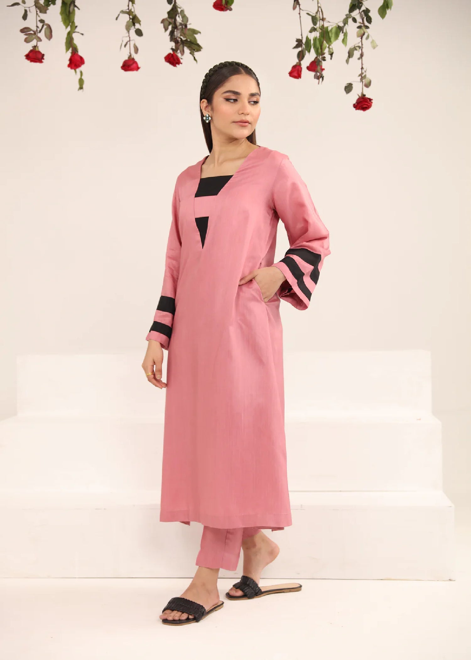 Ghulabri GRACE Women 2pcs