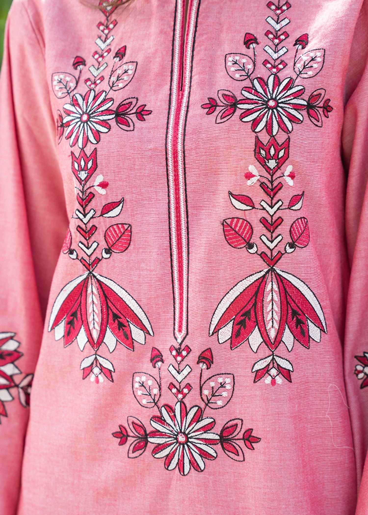 Kross Kulture Embroidered Chambery Suit Women 2pcs