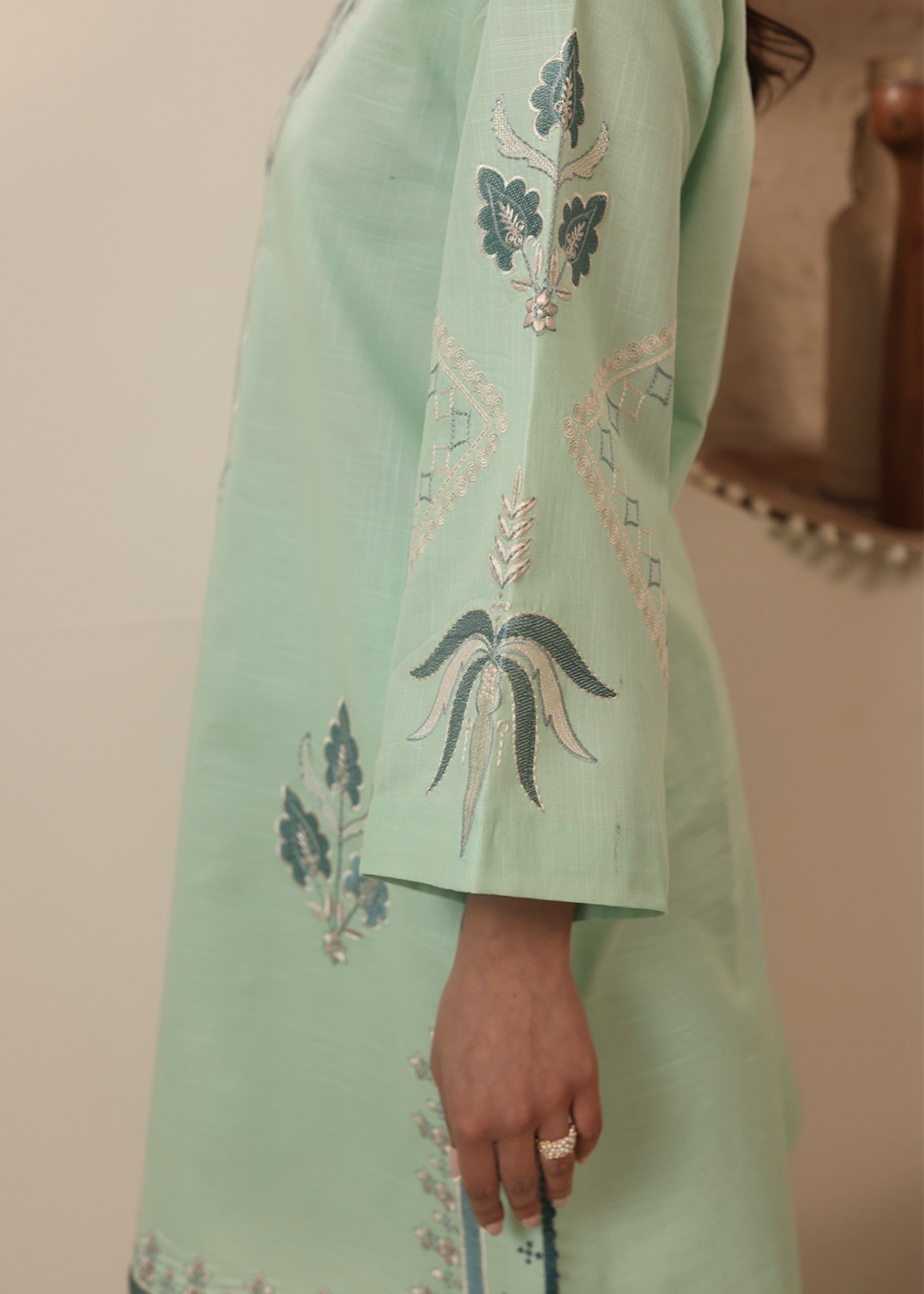 Cinq Apparel Mint Women 2pcs