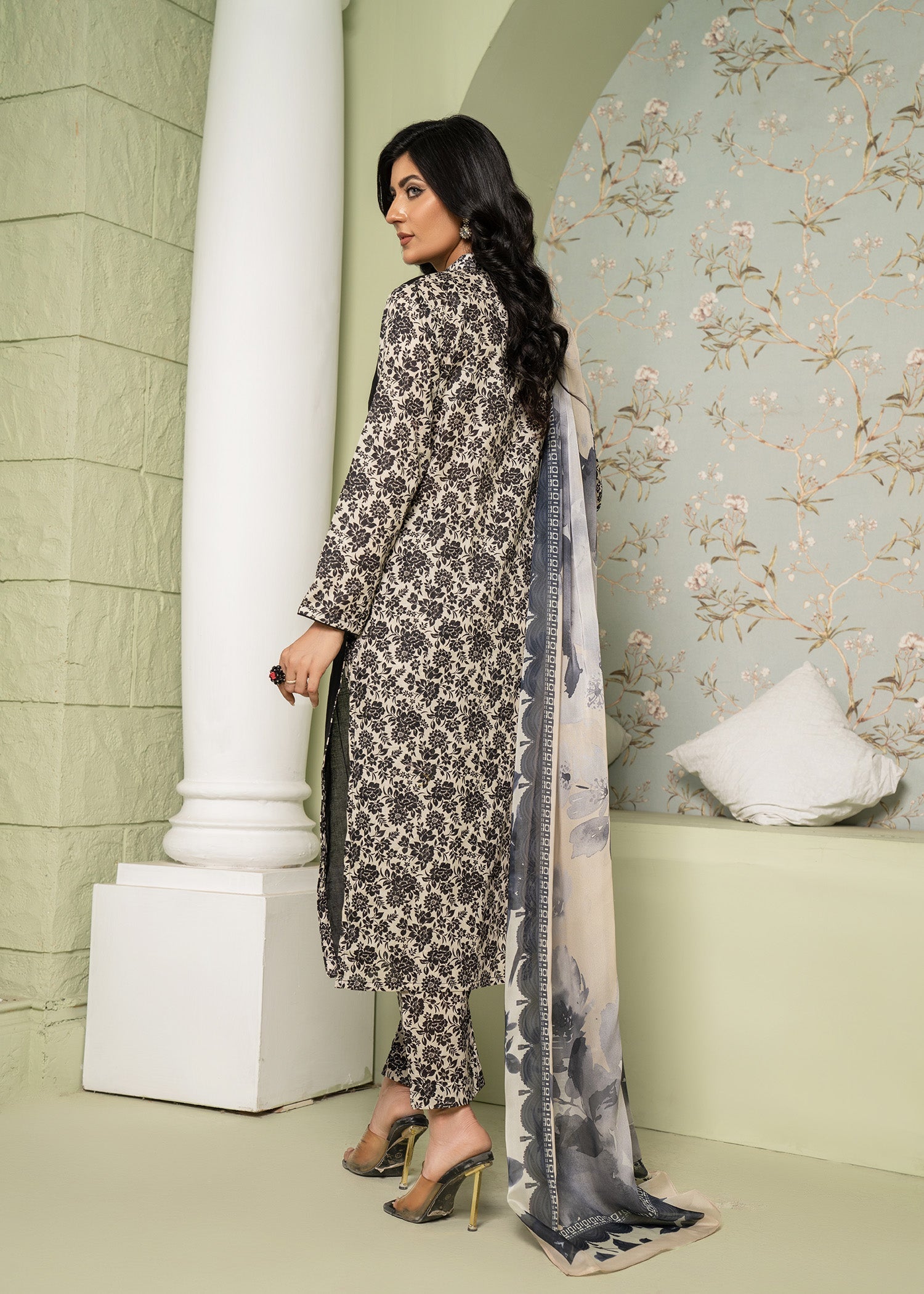 Sara Jahan NAAZ Women 3pcs