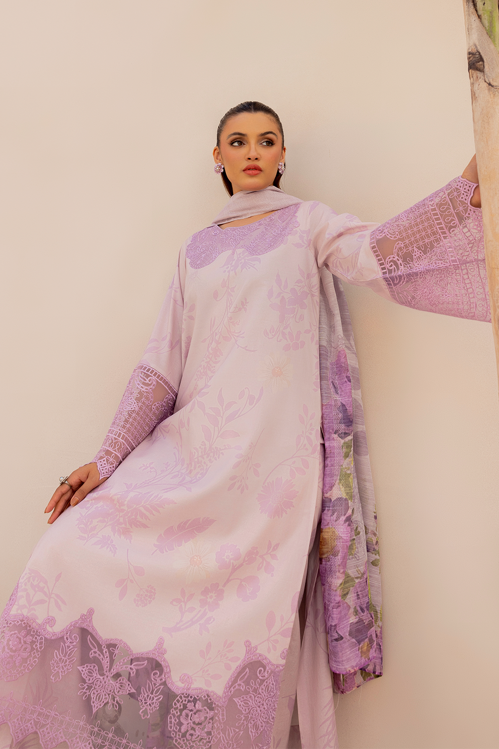 Esra Embroidered Lawn DT 25 03 Women 3pcs