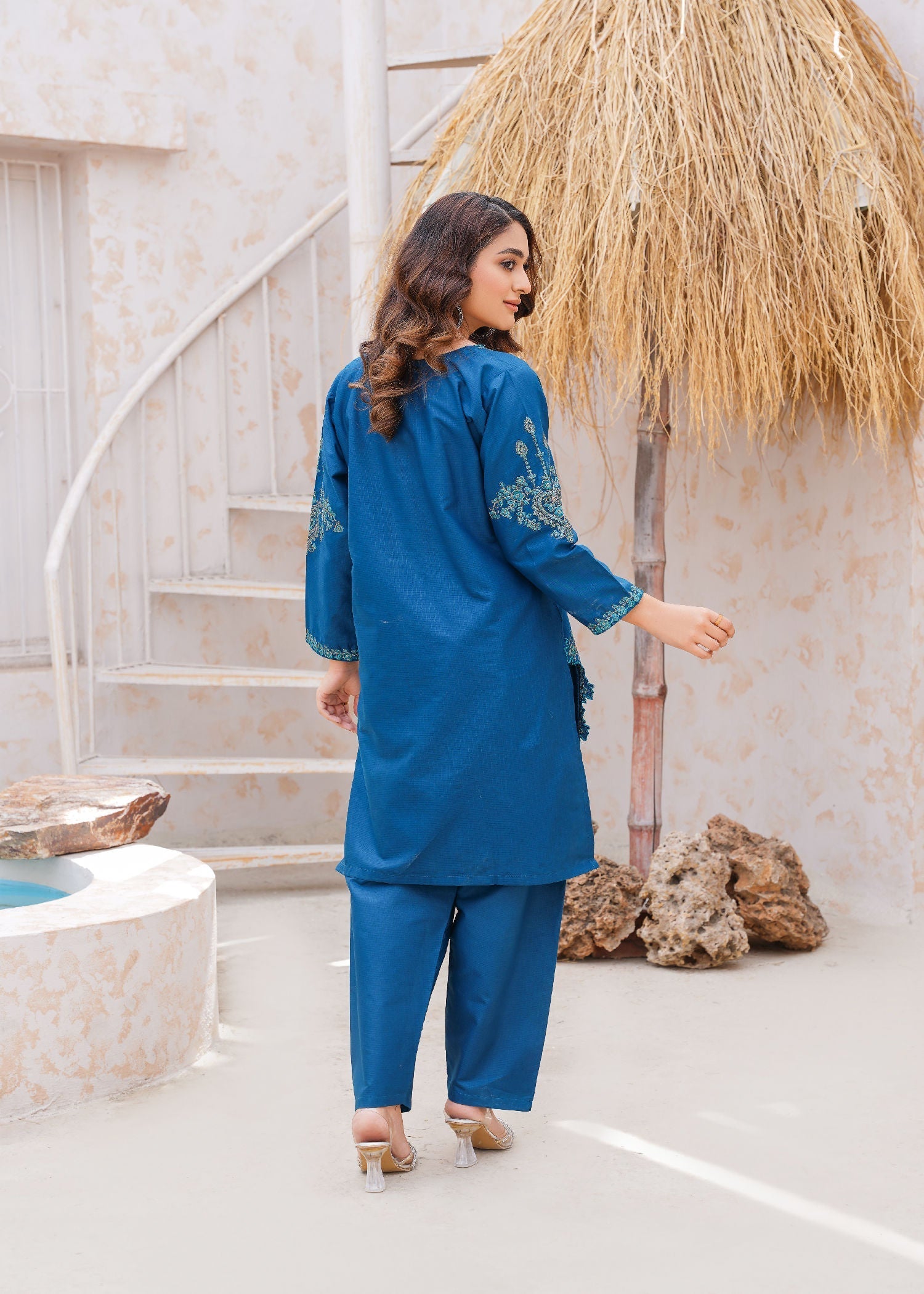 Rang Riwaj Taji Stitched Ready to wear Women 2pcs