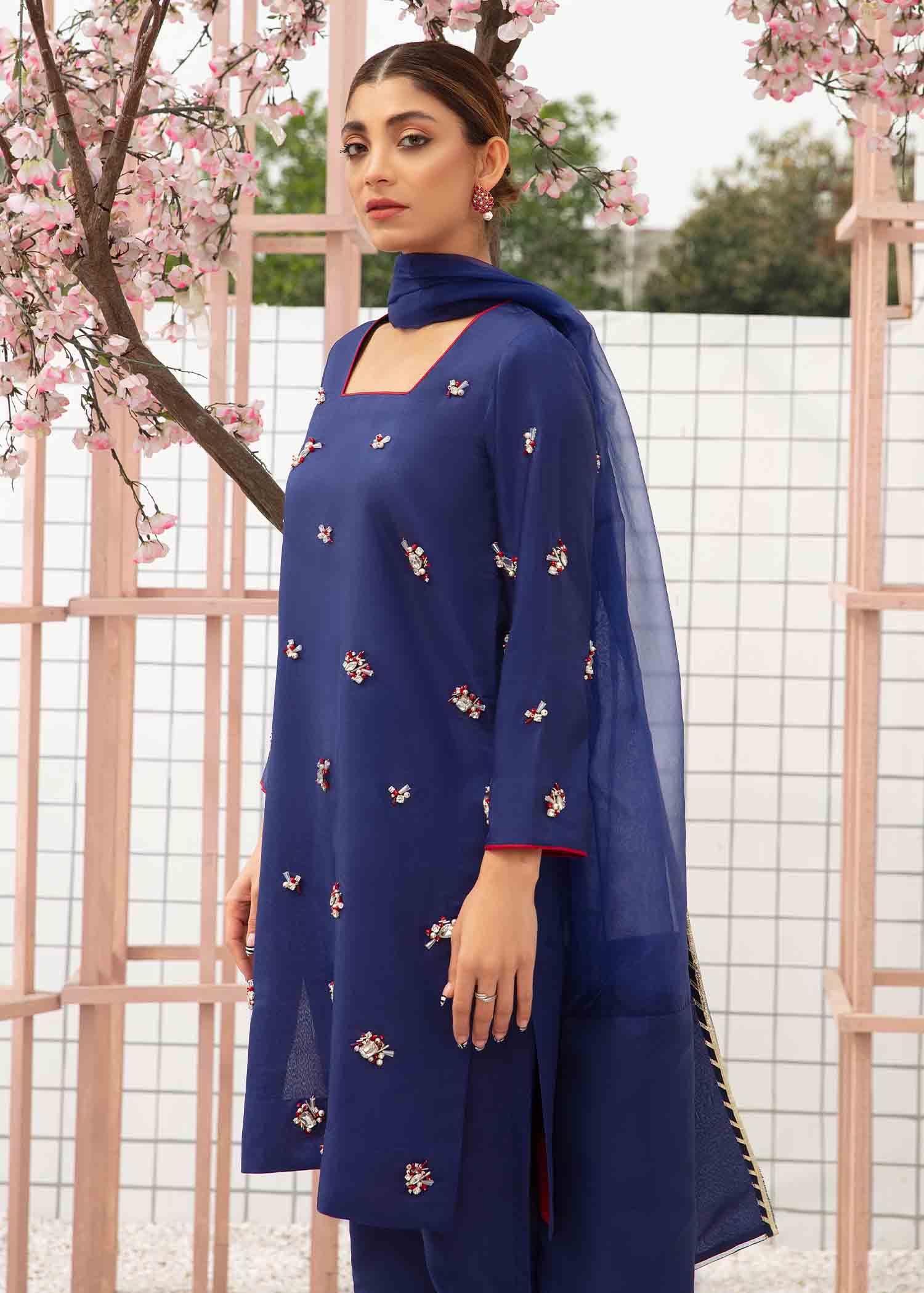 Allure By Ih Ethereal Women 3pcs