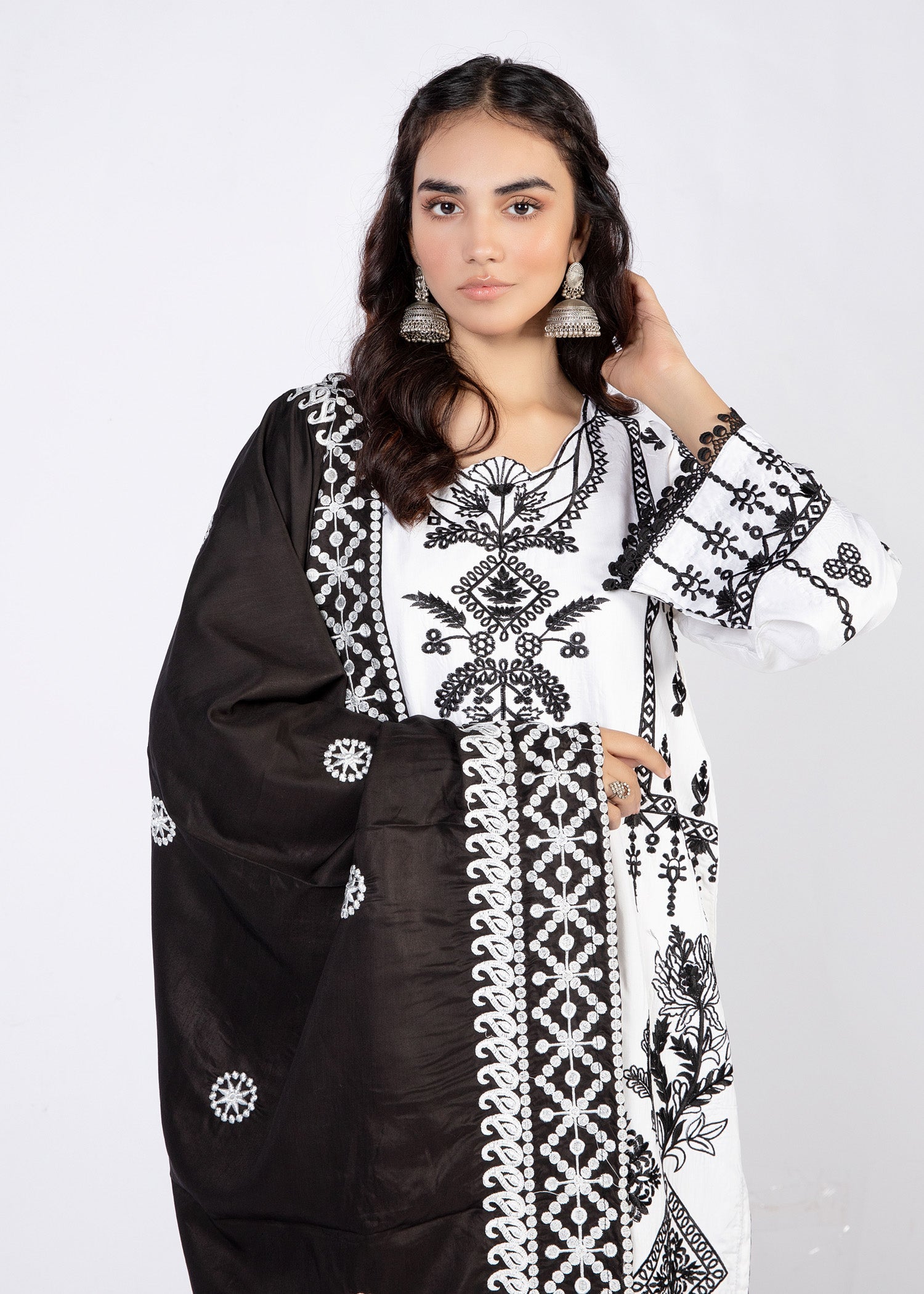 Khatepoesh Nicola Women 3pcs