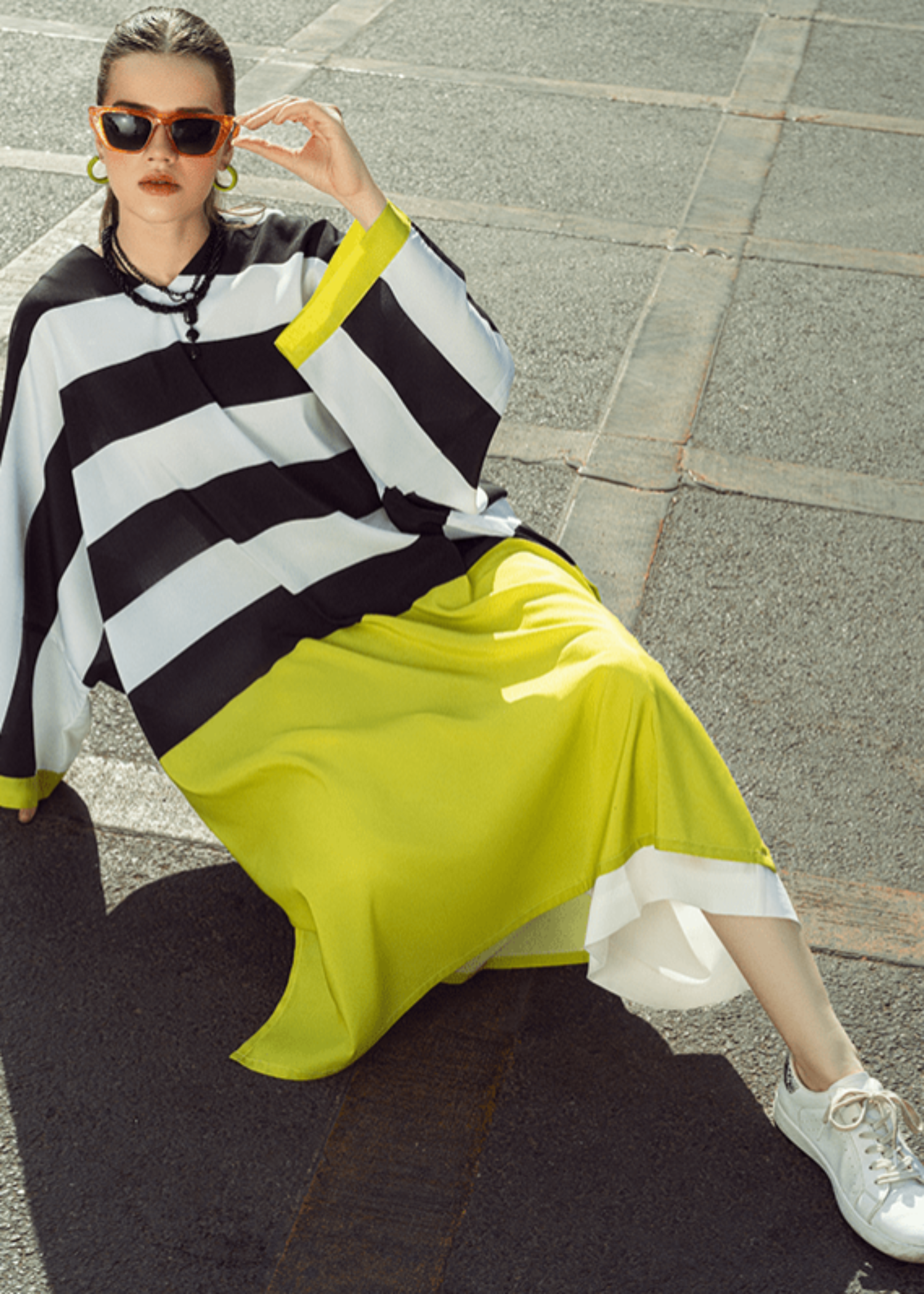 Kaanthaa Neon Nights Stitched () Women 1pcs