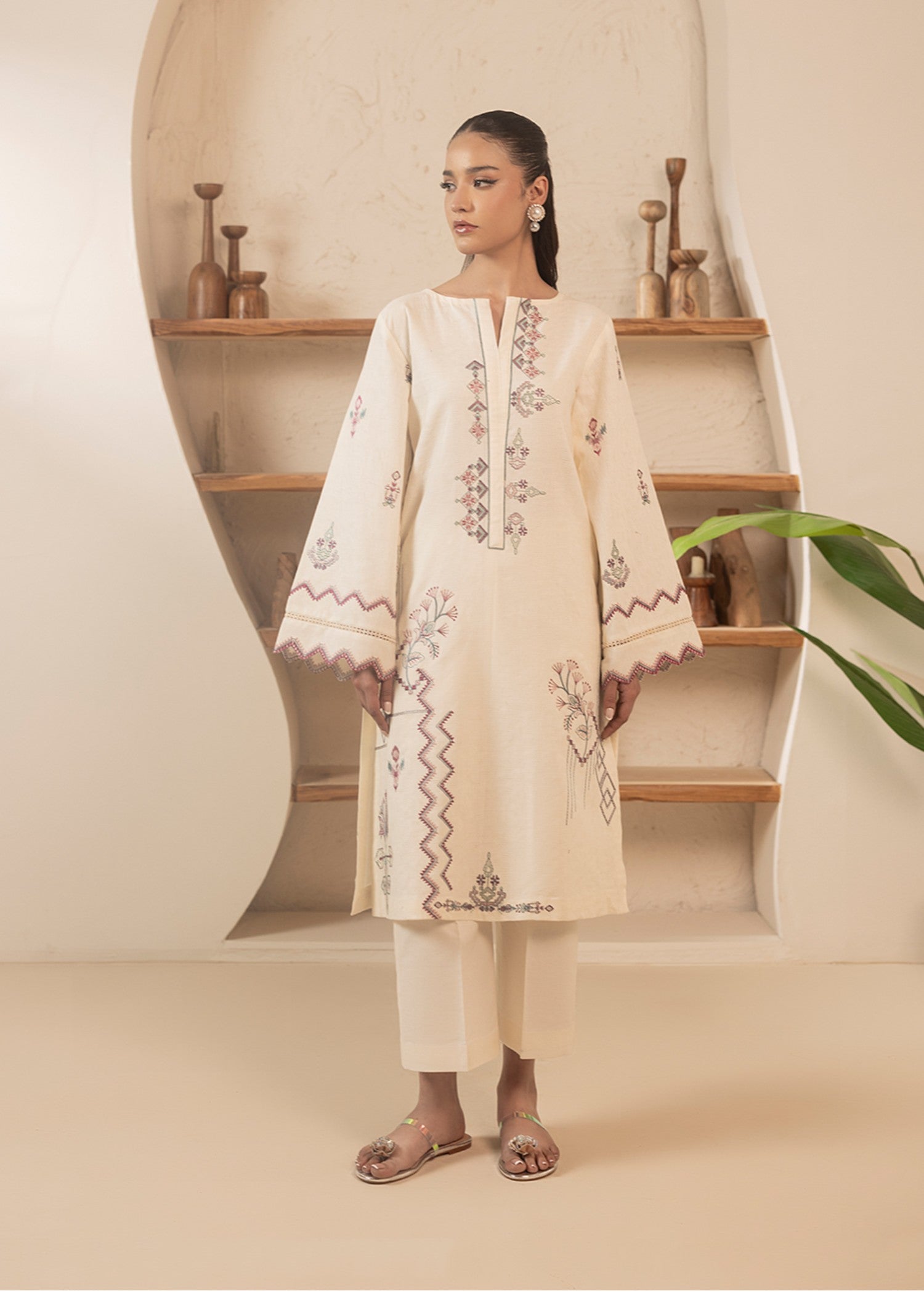 Cinq Apparel Daisy Women 2pcs