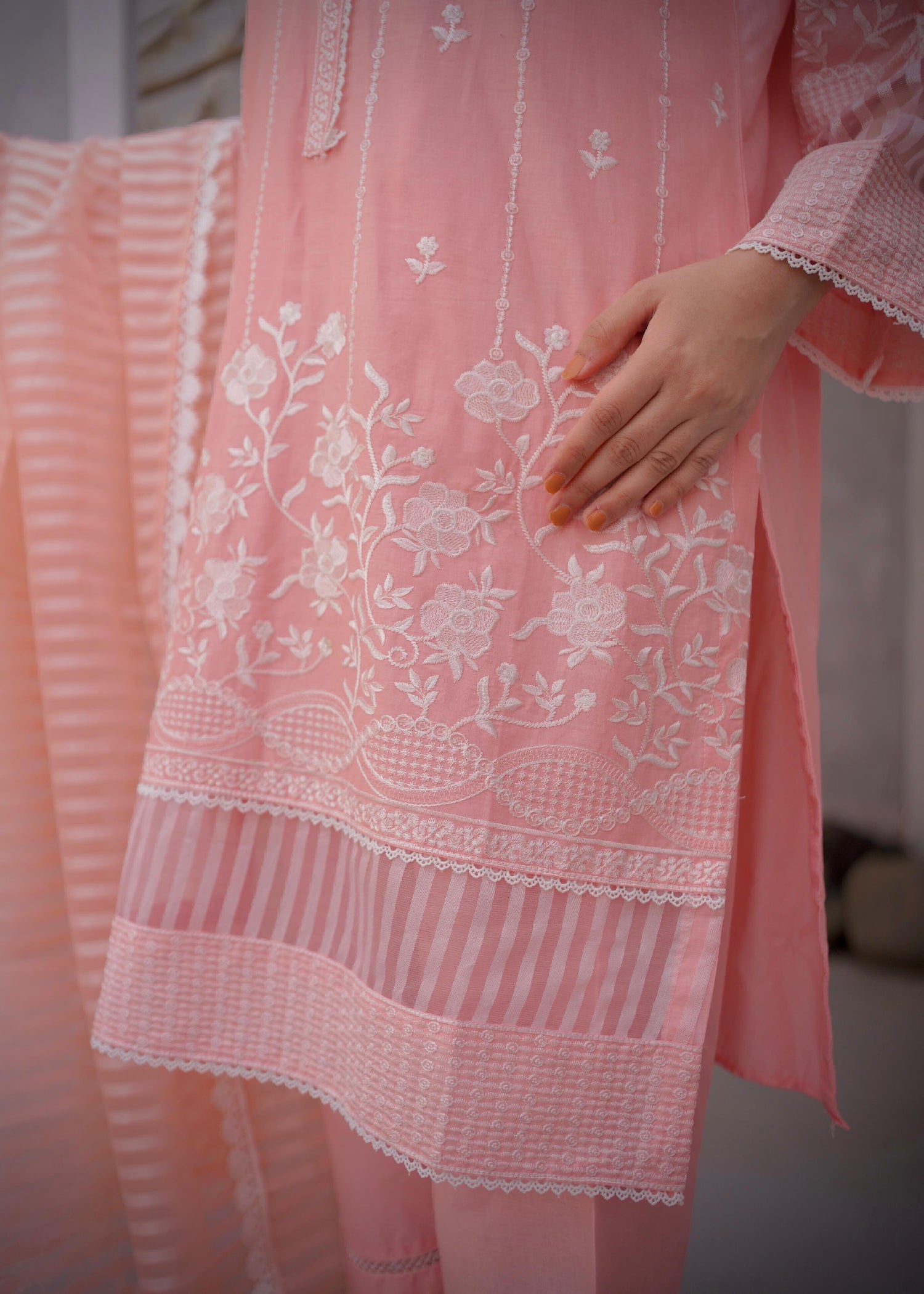 Mishkaat Clothing Paro Peach Women 3pcs