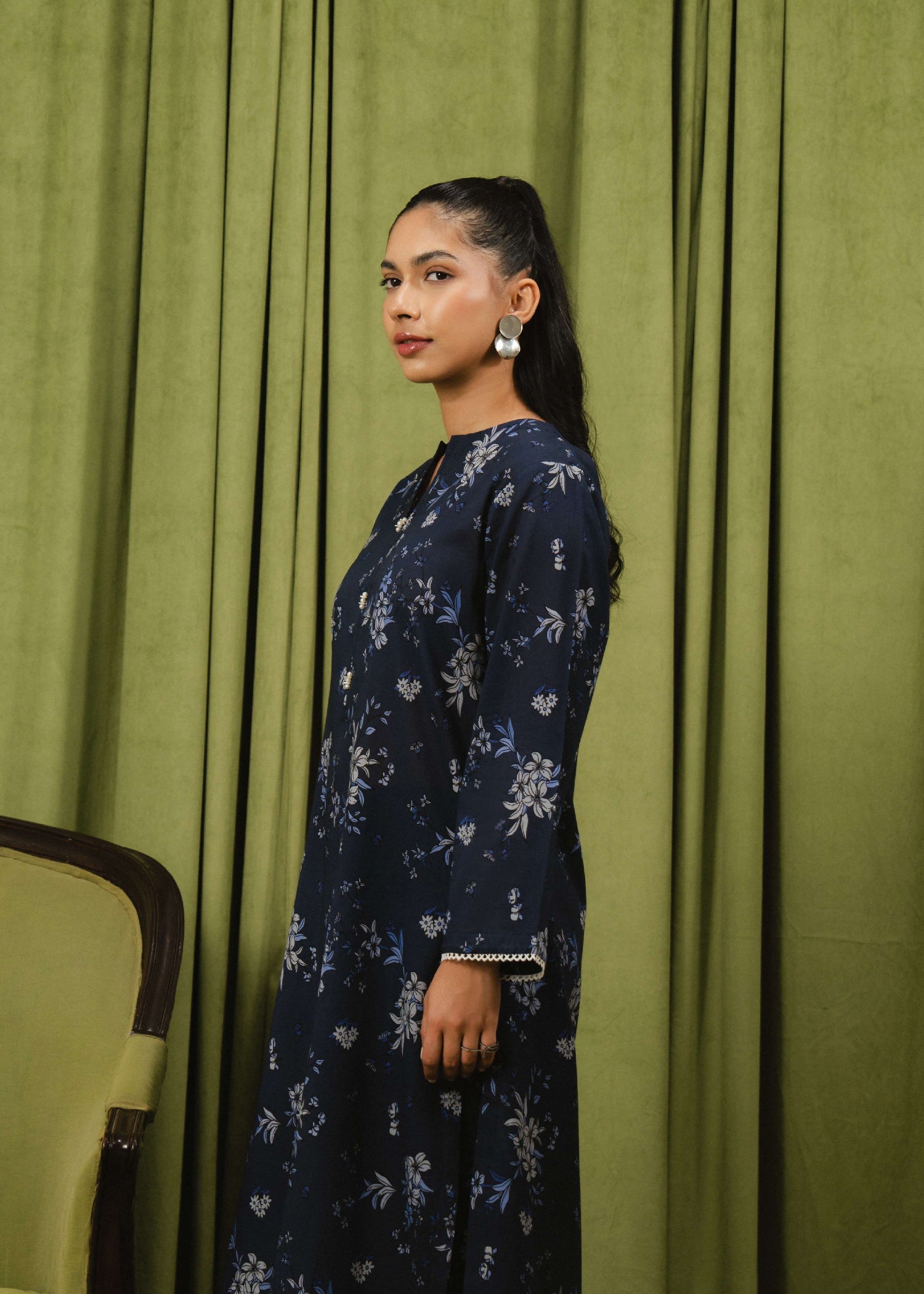 Buzzazi Navy Blue Printed Suit Women 2pcs