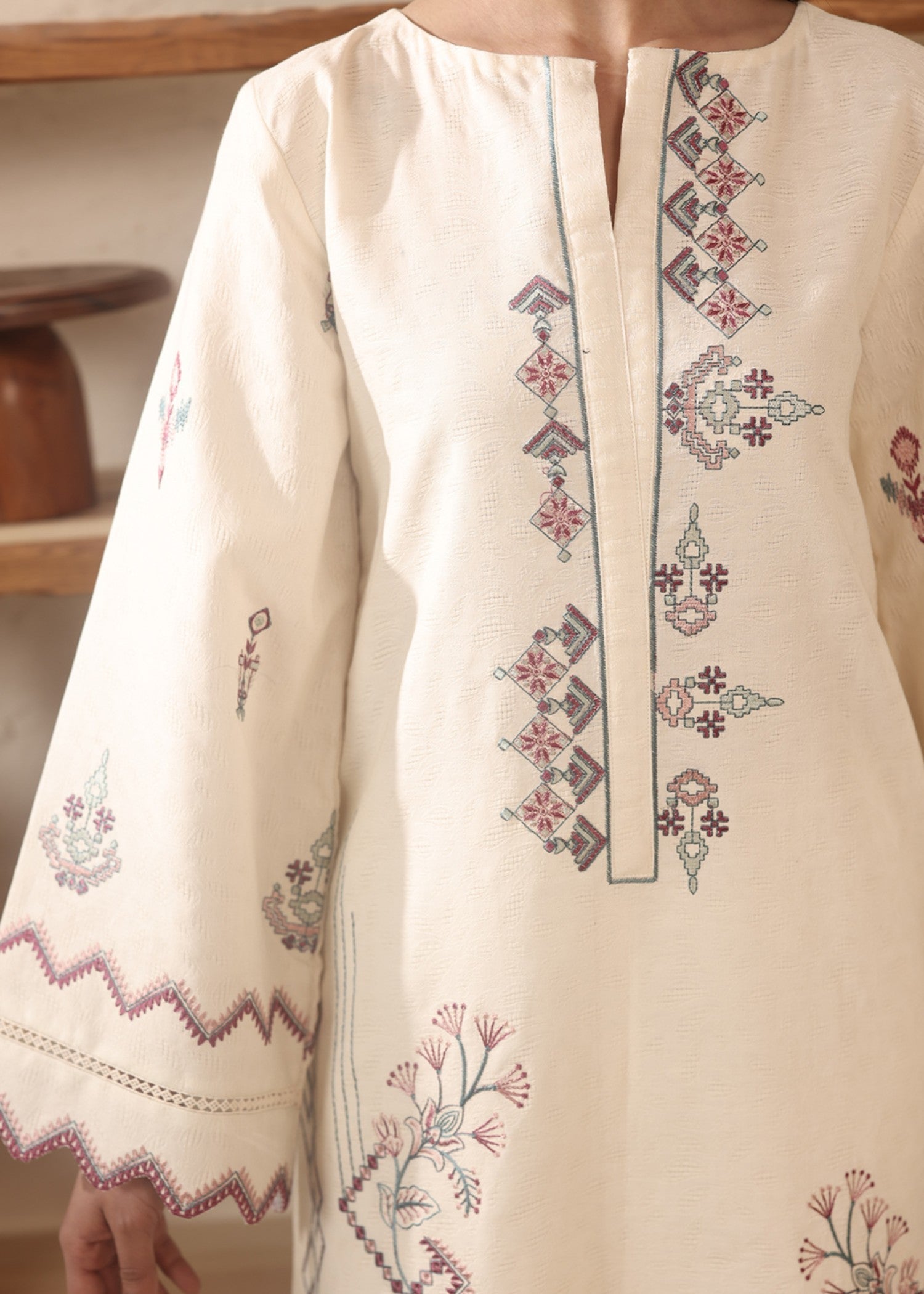 Cinq Apparel Daisy Women 2pcs