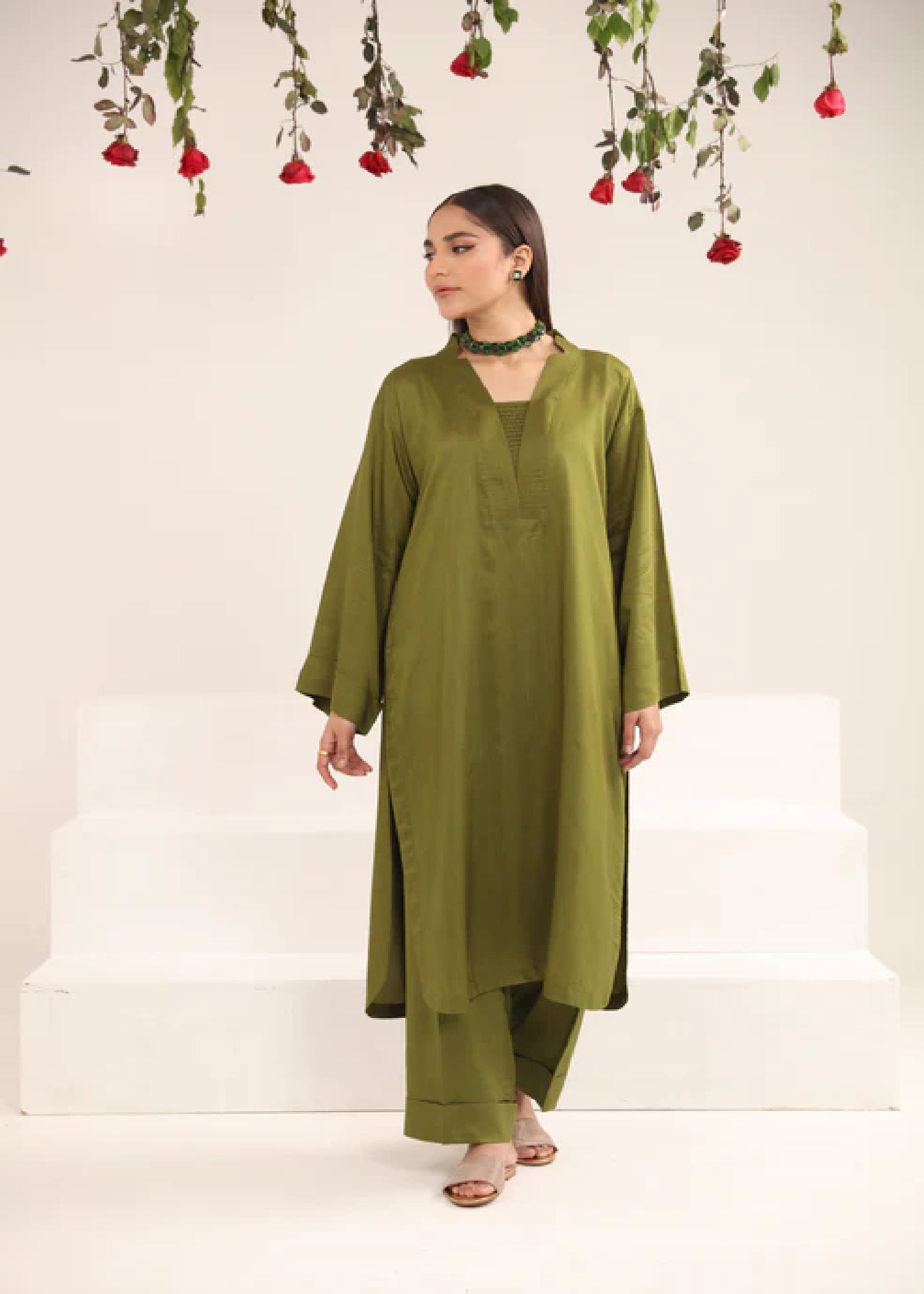 Ghulabri ELEGANCE Women 2pcs
