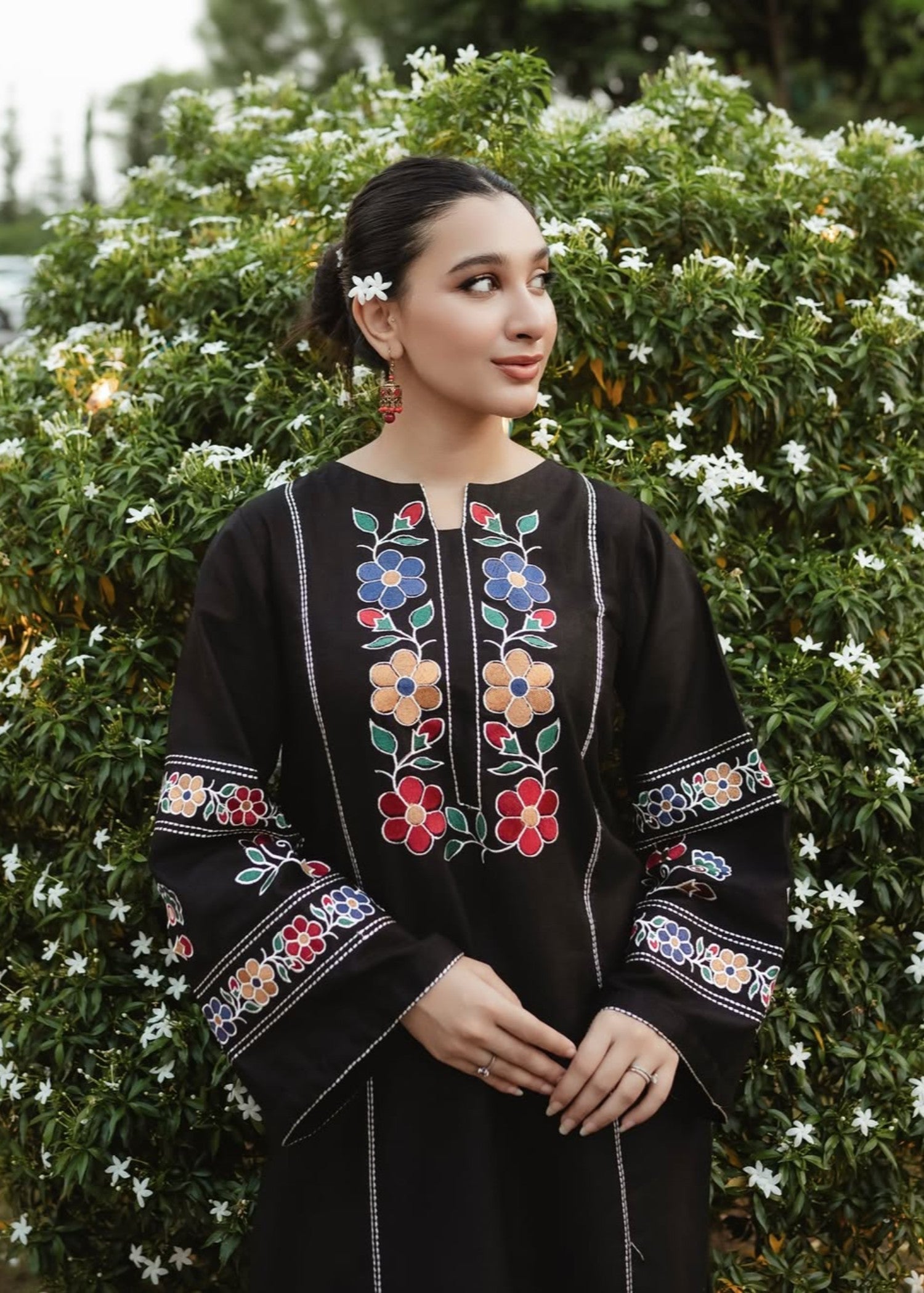 Shehroz Fashion ZEENAT EMBROIDERY LAWN DRESS Women 2pcs