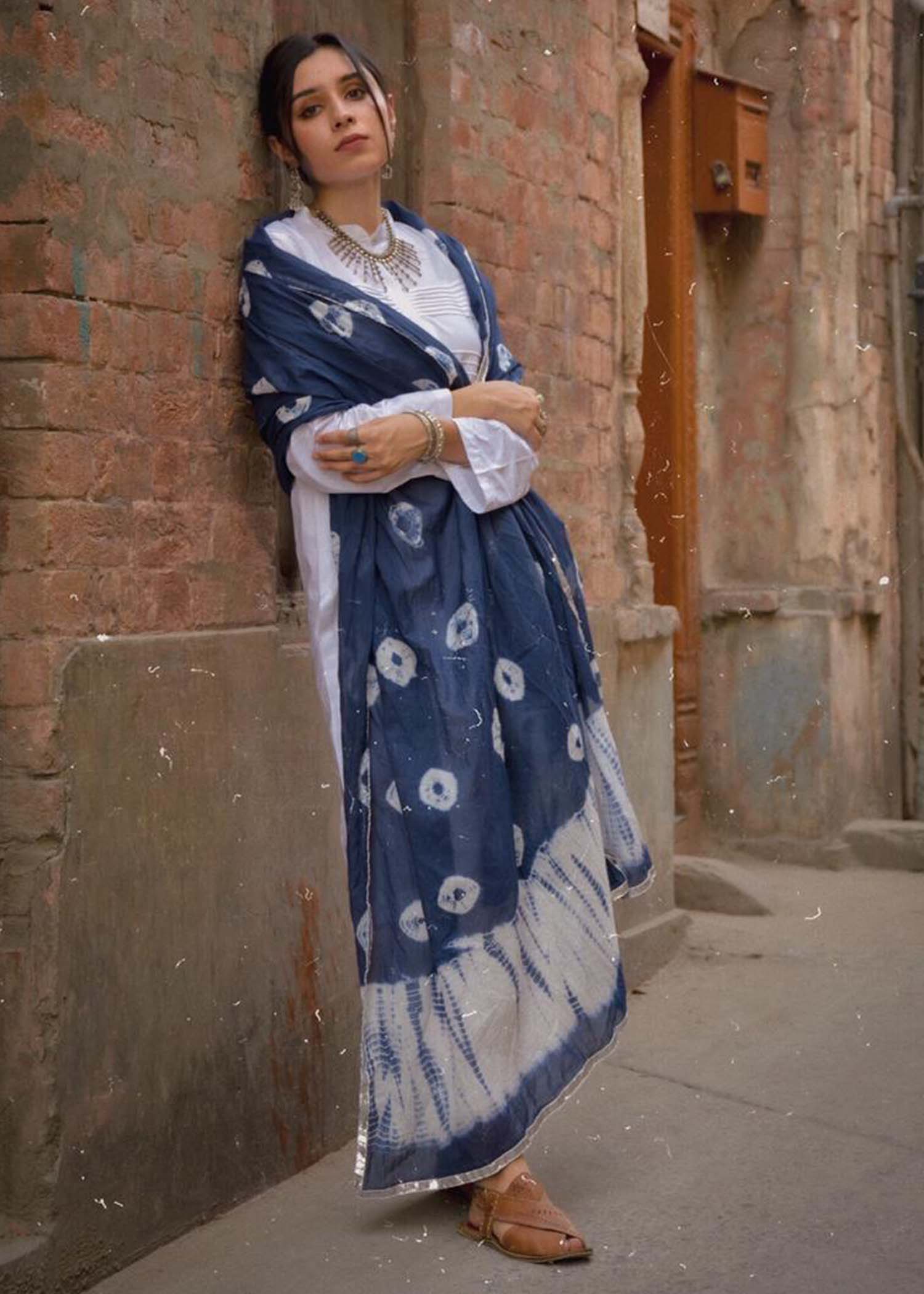 Bespoke White Lawn Cotton kurta BS SS21 05 Women 2pcs