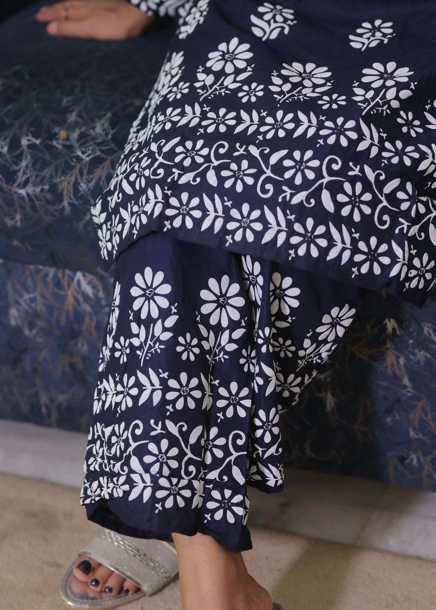 Libas Thread Foam Print Navy Blue Women 2pcs