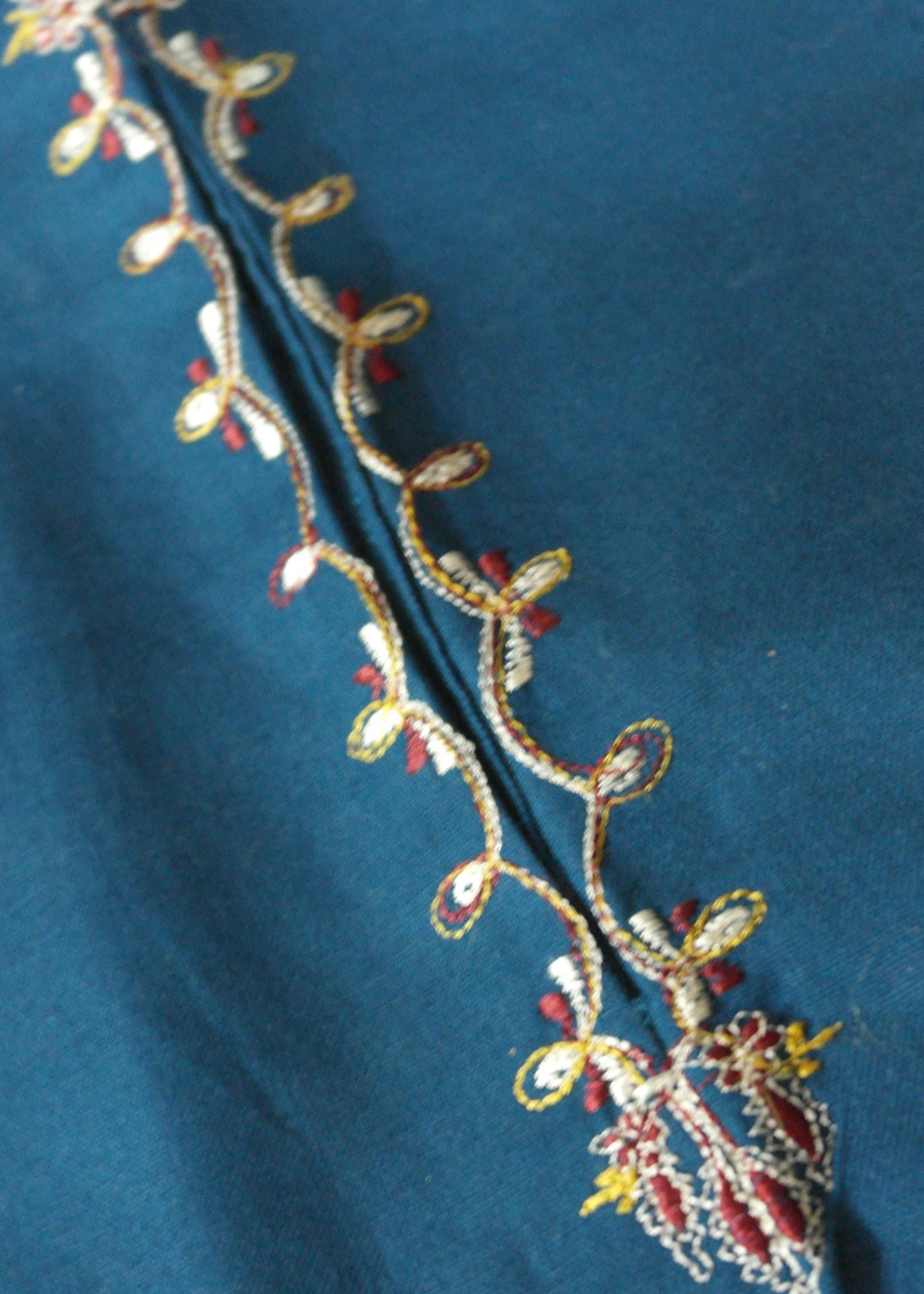 Aks-e-Jahan Teal Peony suit Women 2pcs