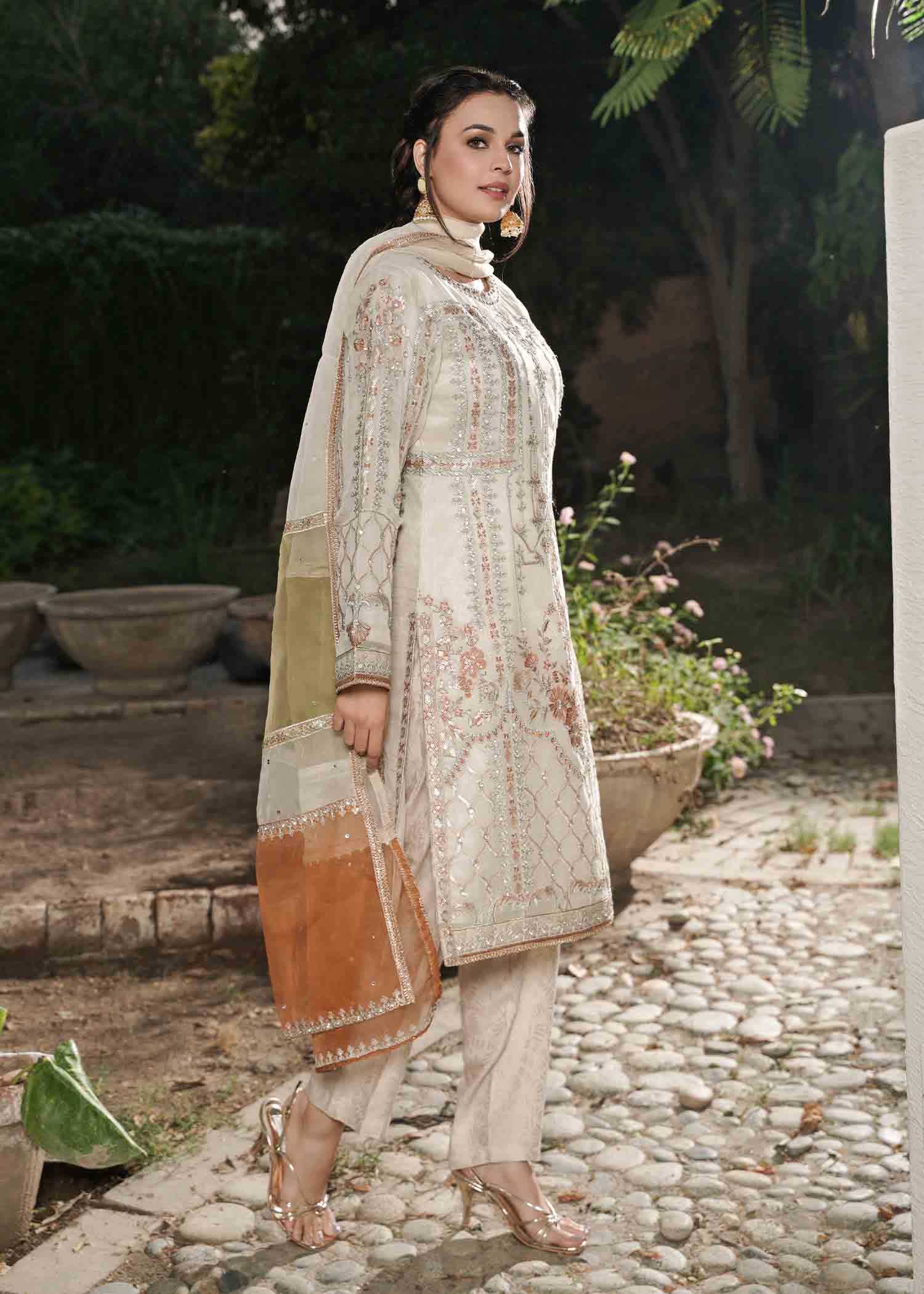 Malhaar Mootiya Women 3pcs