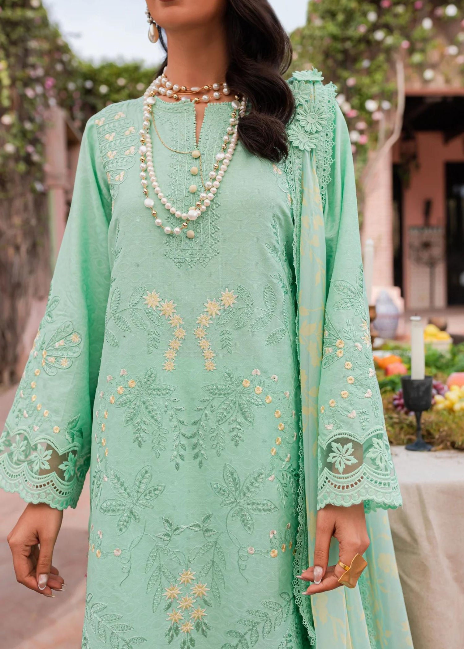 Barae Khanom LUNA Women 3pcs