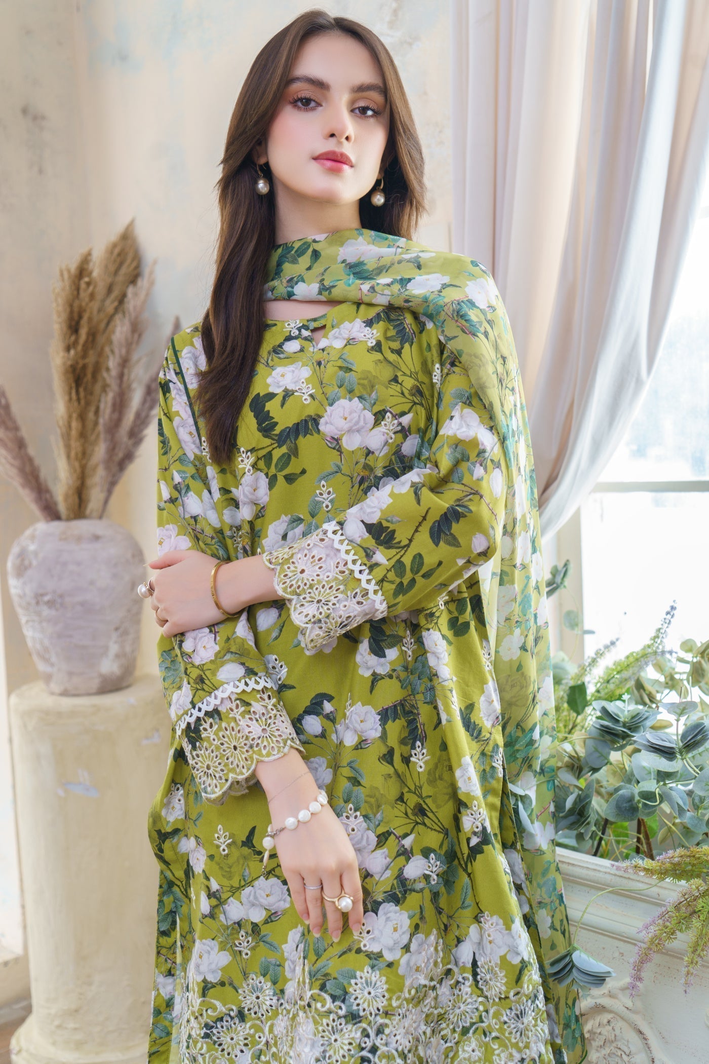 Kiara Pret Celestial Elegance Women 3pcs