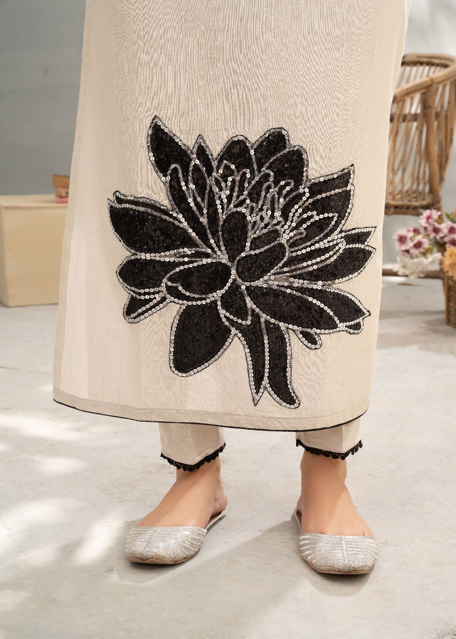 Sahibas By Mirza Lavish (Ivory) Women 2pcs