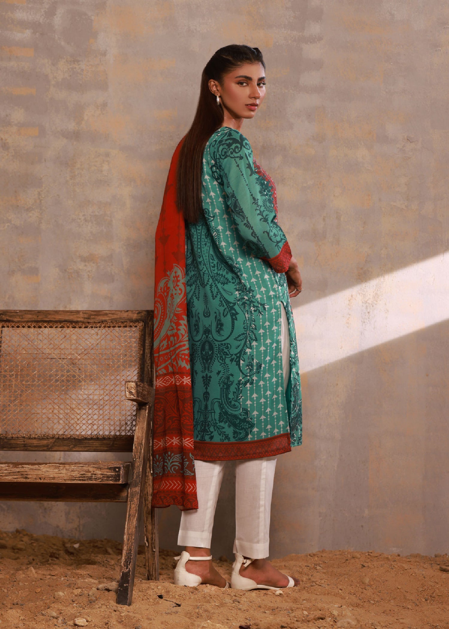 Kurta Corner Serie Women 3pcs