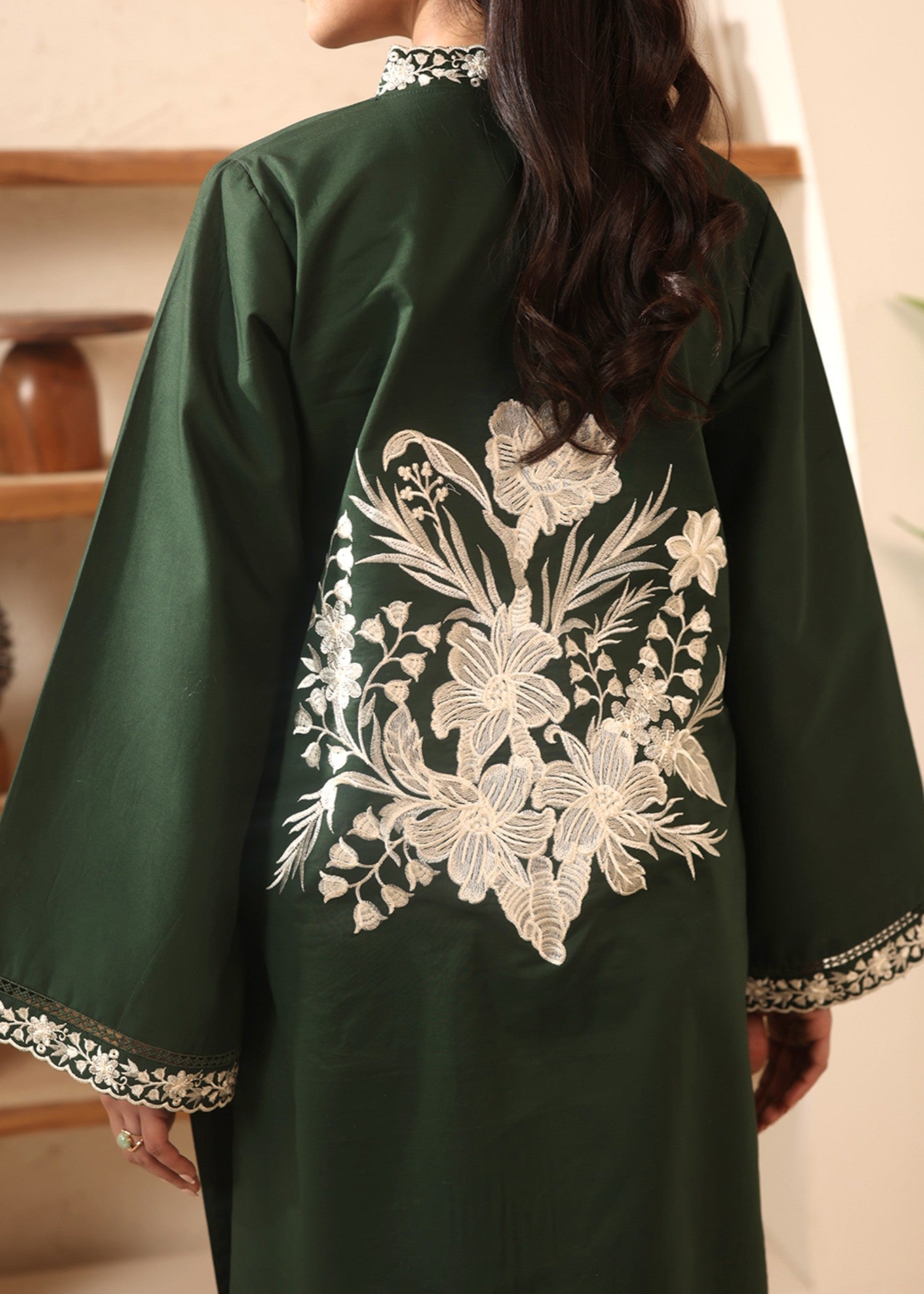 Cinq Apparel Emereld Women 2pcs