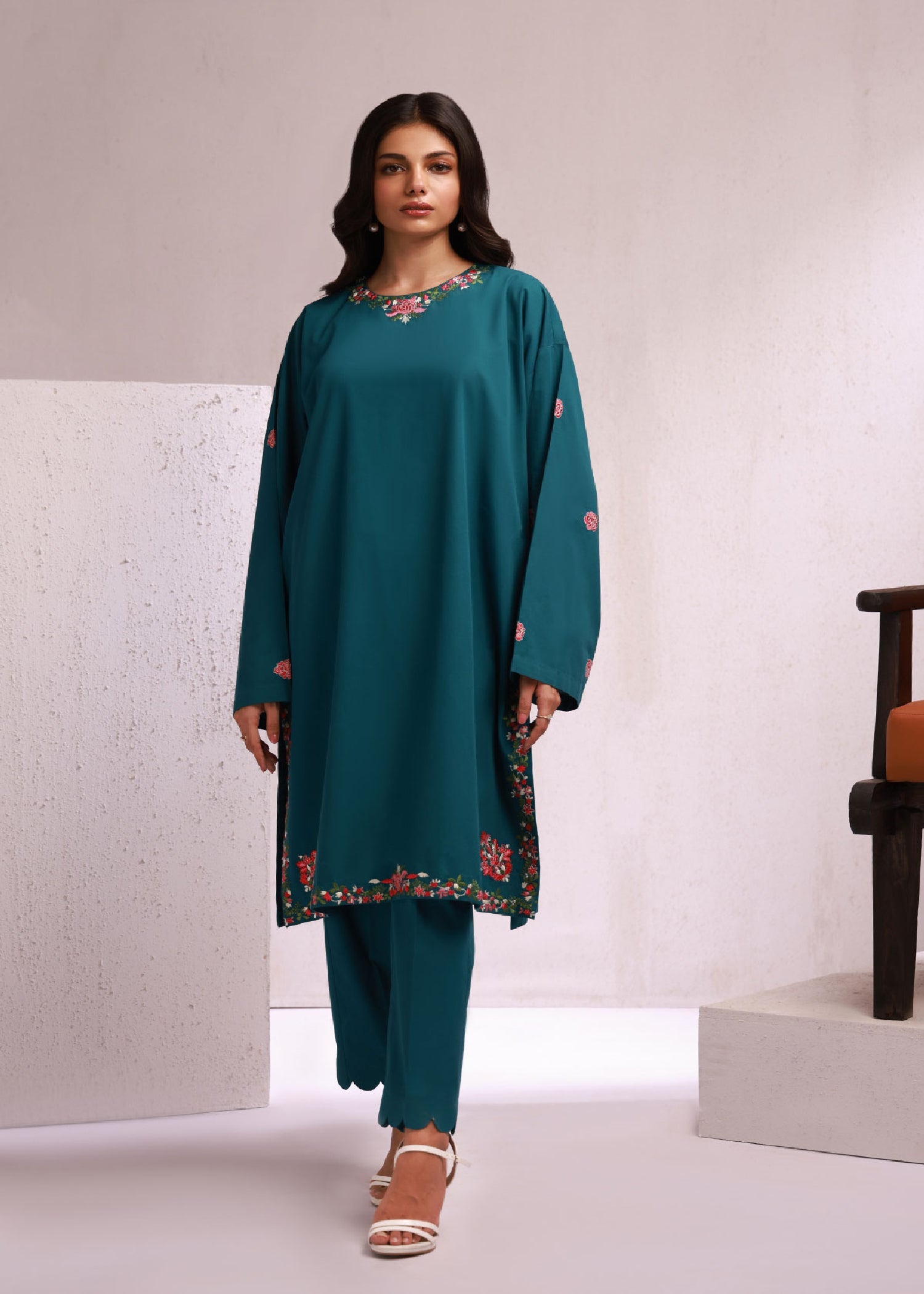 Kurta Corner Leena Women 2pcs