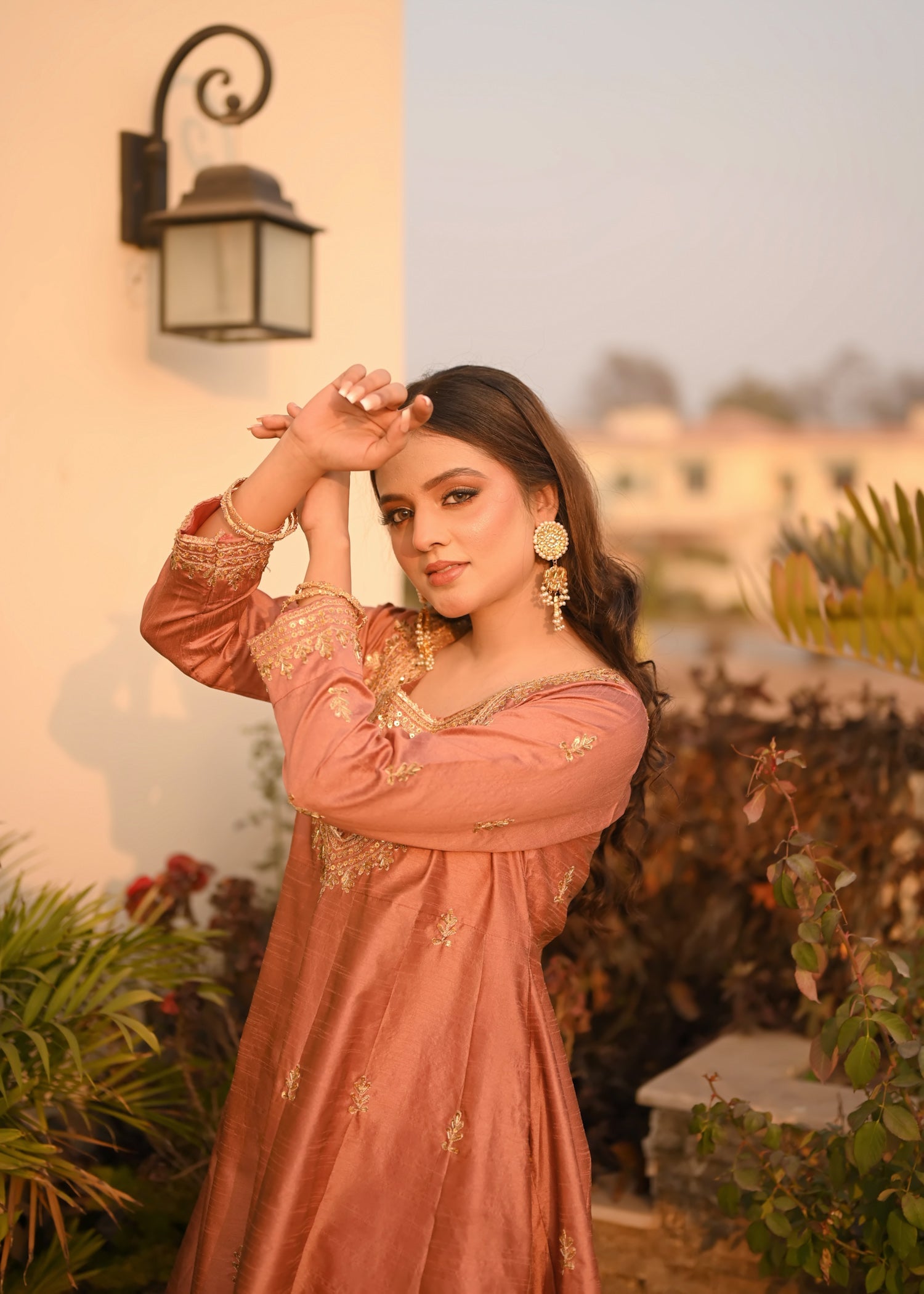 MF Designs Anabiya Women 2pcs