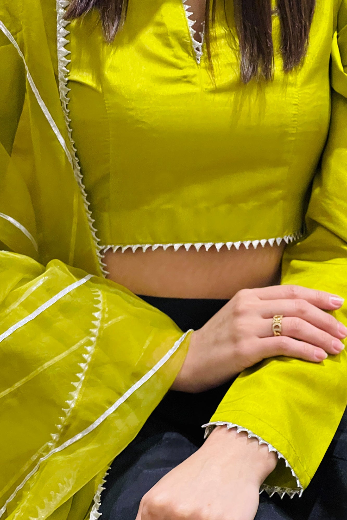 Kanydaro Olive & Noir Gota Ensemble Set Women 3pcs