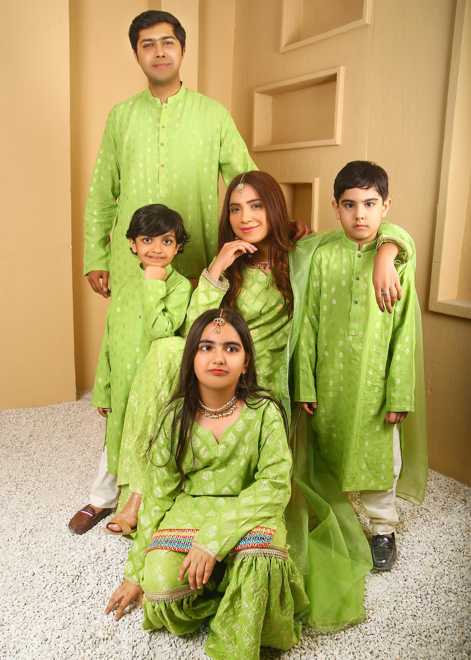 A&J Menage 2022 Lime Women 2pcs