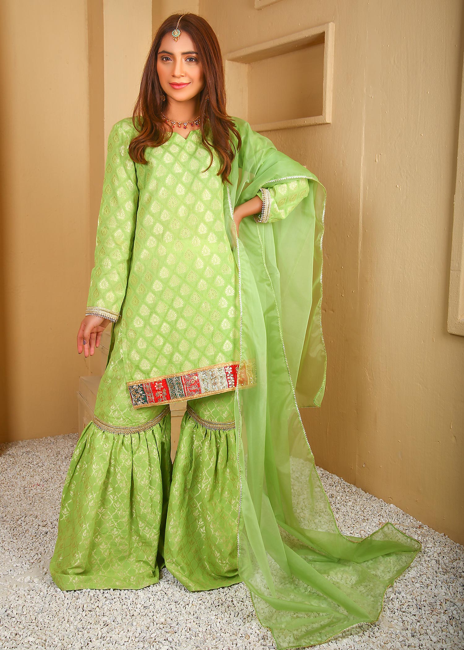 A&J Menage 2022 Lime Women 2pcs