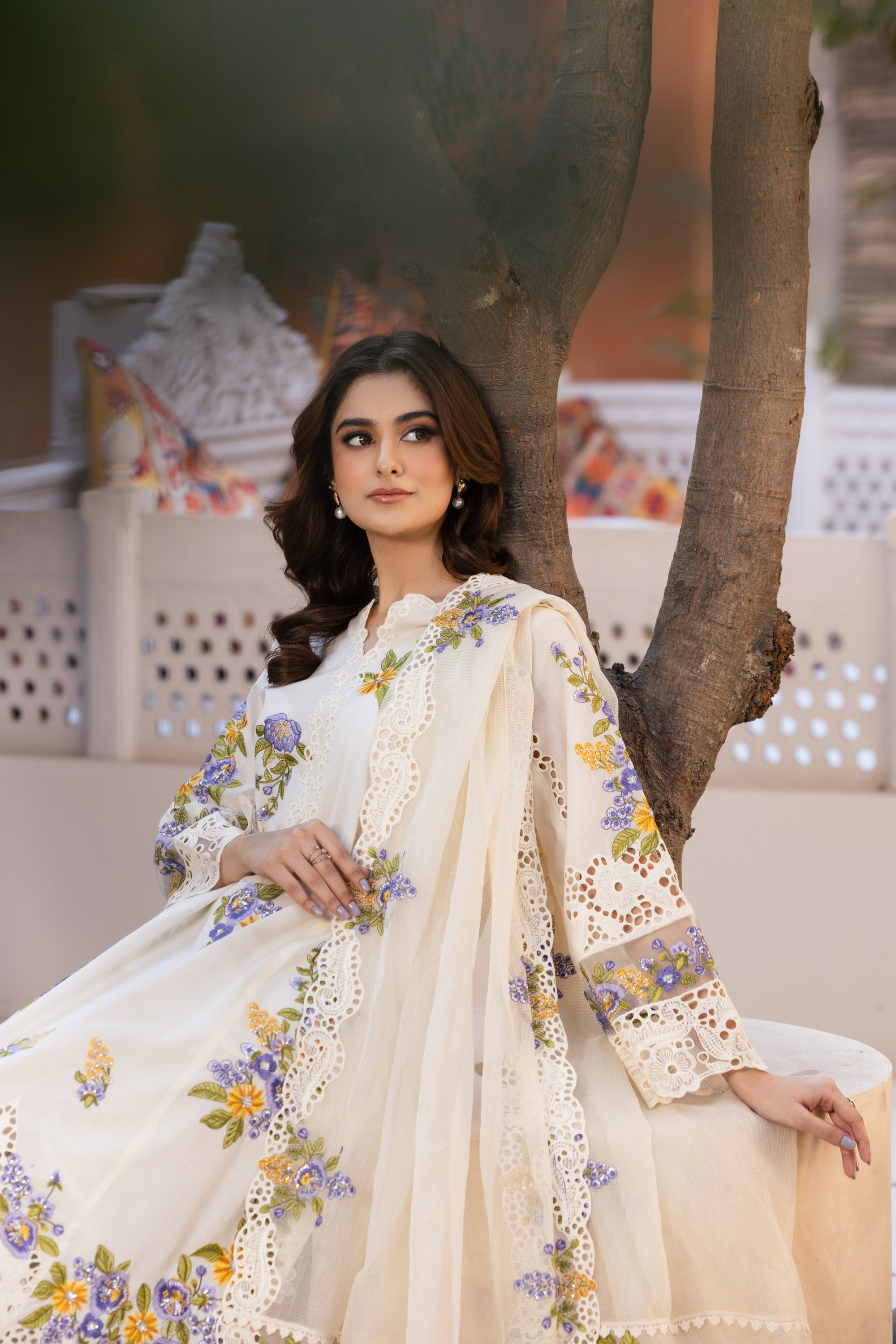 Afiay Clothing Ivory Bloom – Timeless Grace in Every Thread Women 3pcs