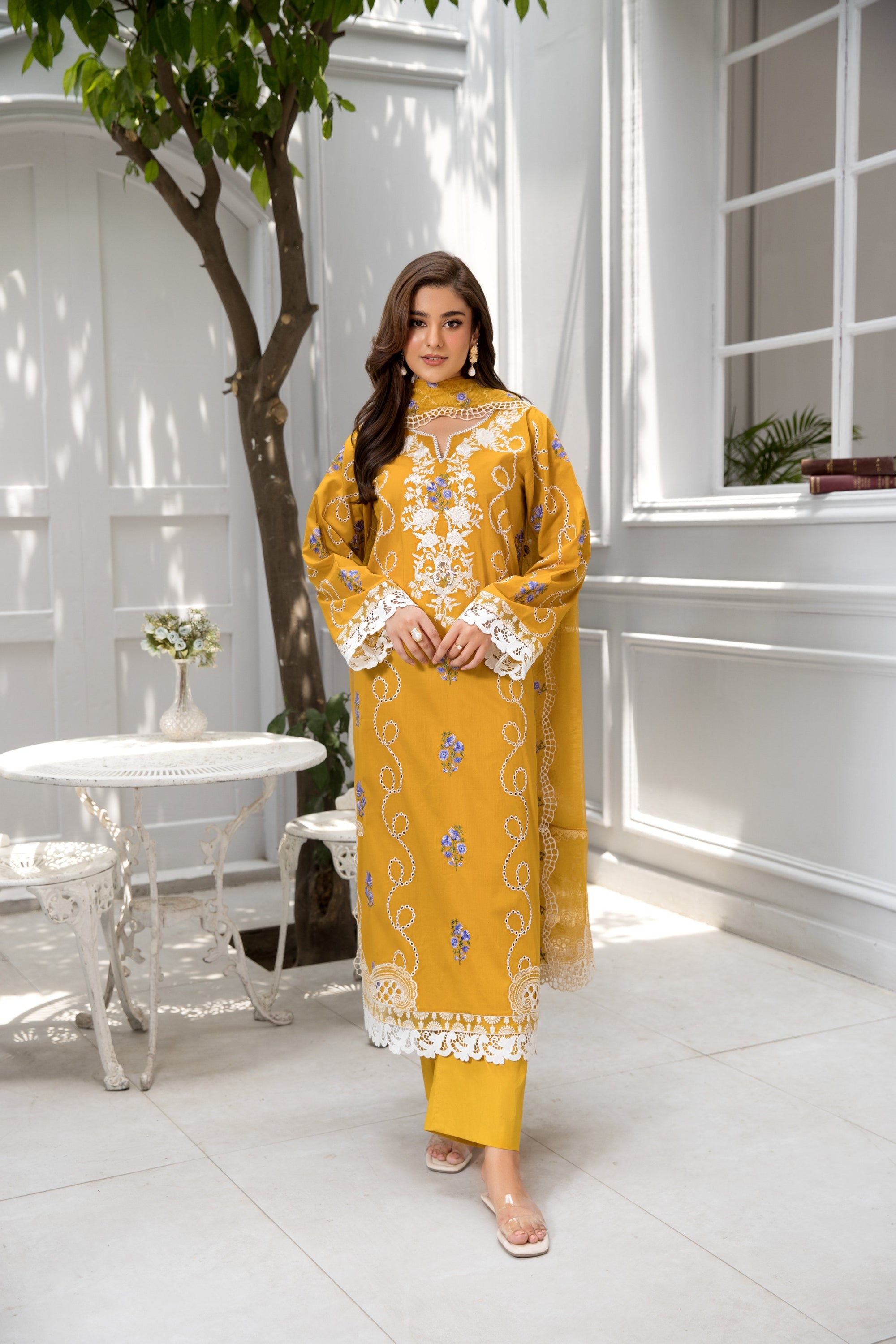 Afiay Clothing Kesar Exclusive Pret Women 3pcs