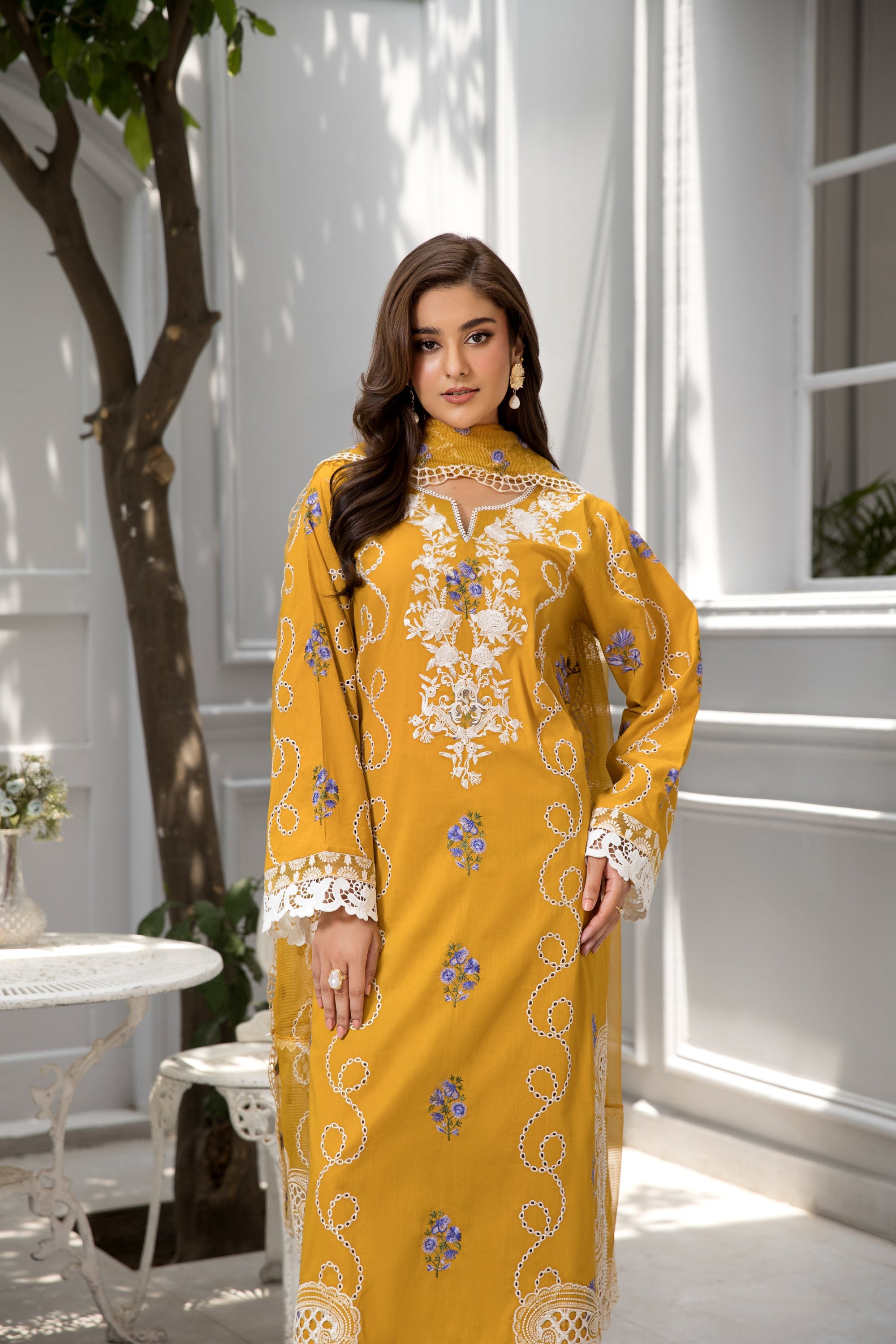 Afiay Clothing Kesar Exclusive Pret Women 3pcs