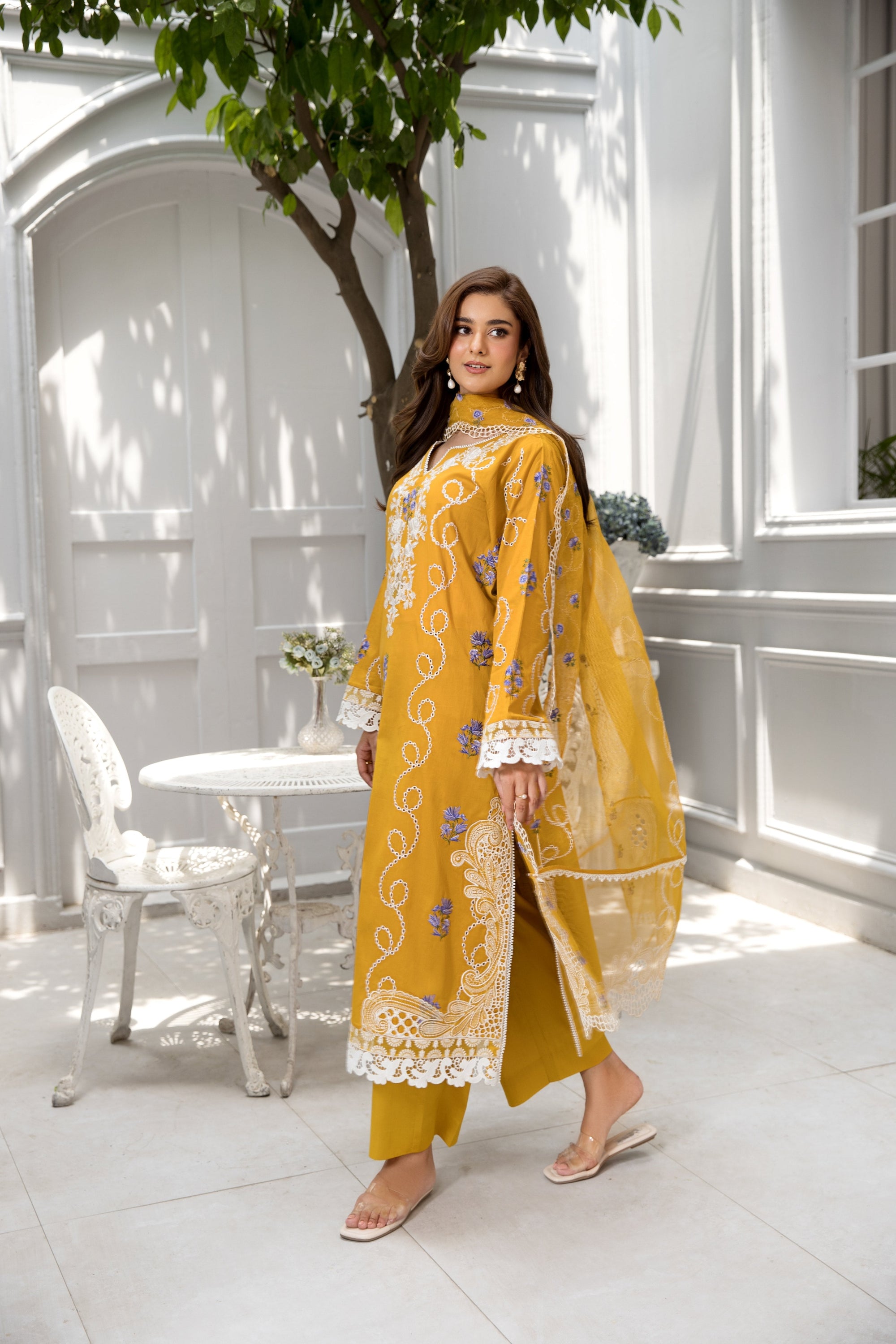 Afiay Clothing Kesar Exclusive Pret Women 3pcs