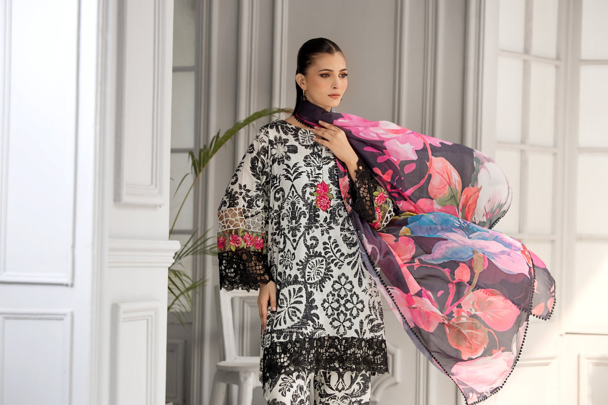 Afiay Clothing Noir Flora – Embroidered Lawn suit Women 3pcs