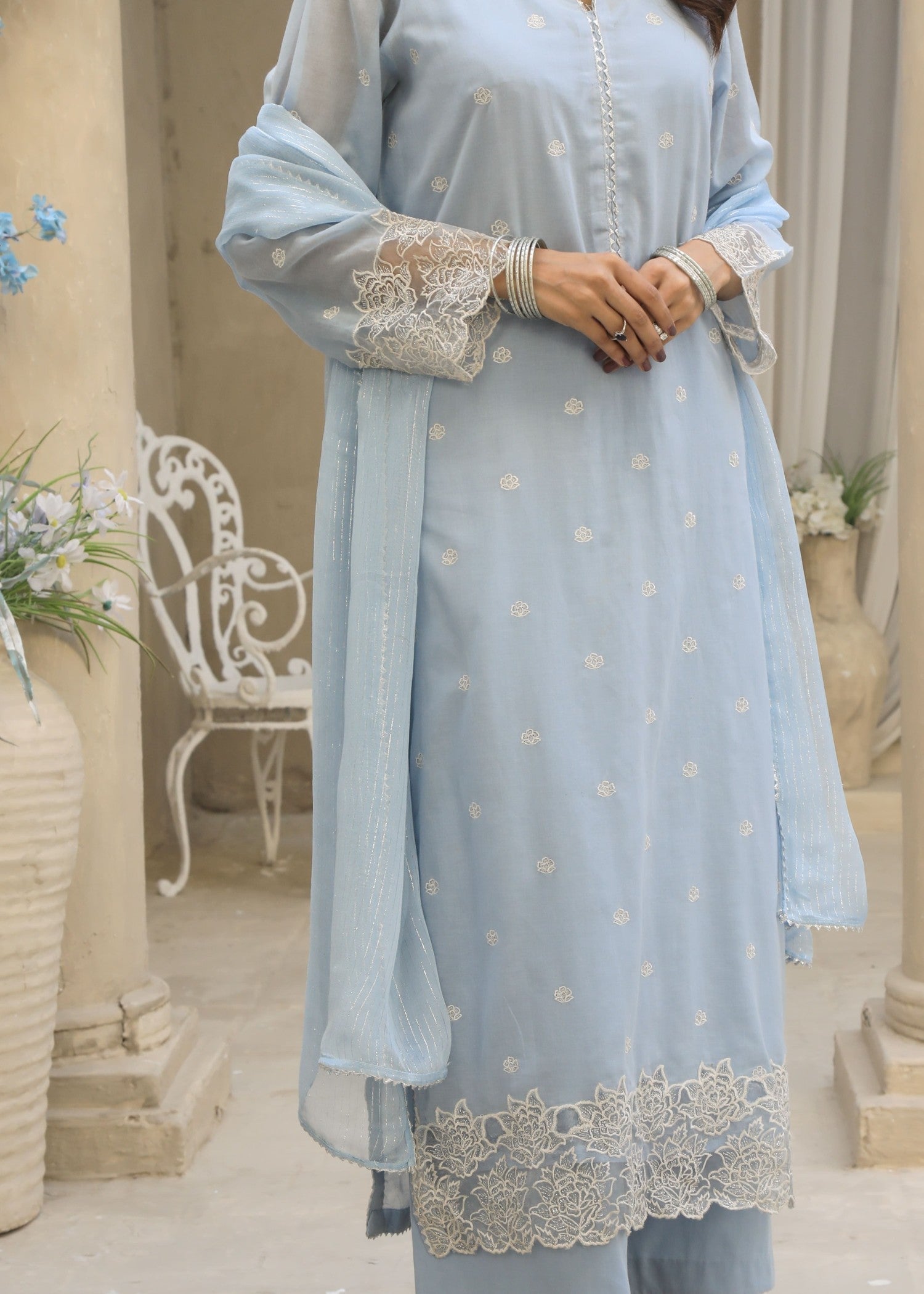 Najia Zia Courage Stitched Set Women 4pcs